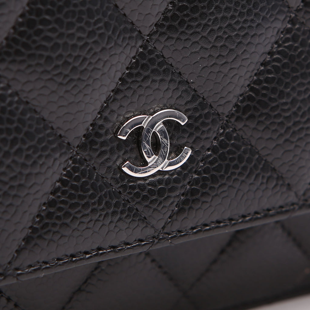 WOC Classic Quilted Caviar RFID Black