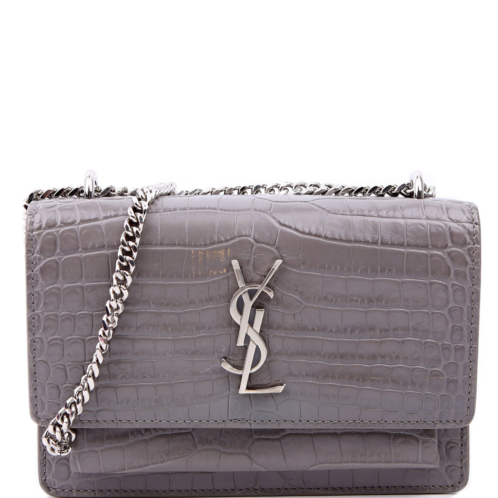 533026 Sunset Chain Wallet Croc Embossed Red