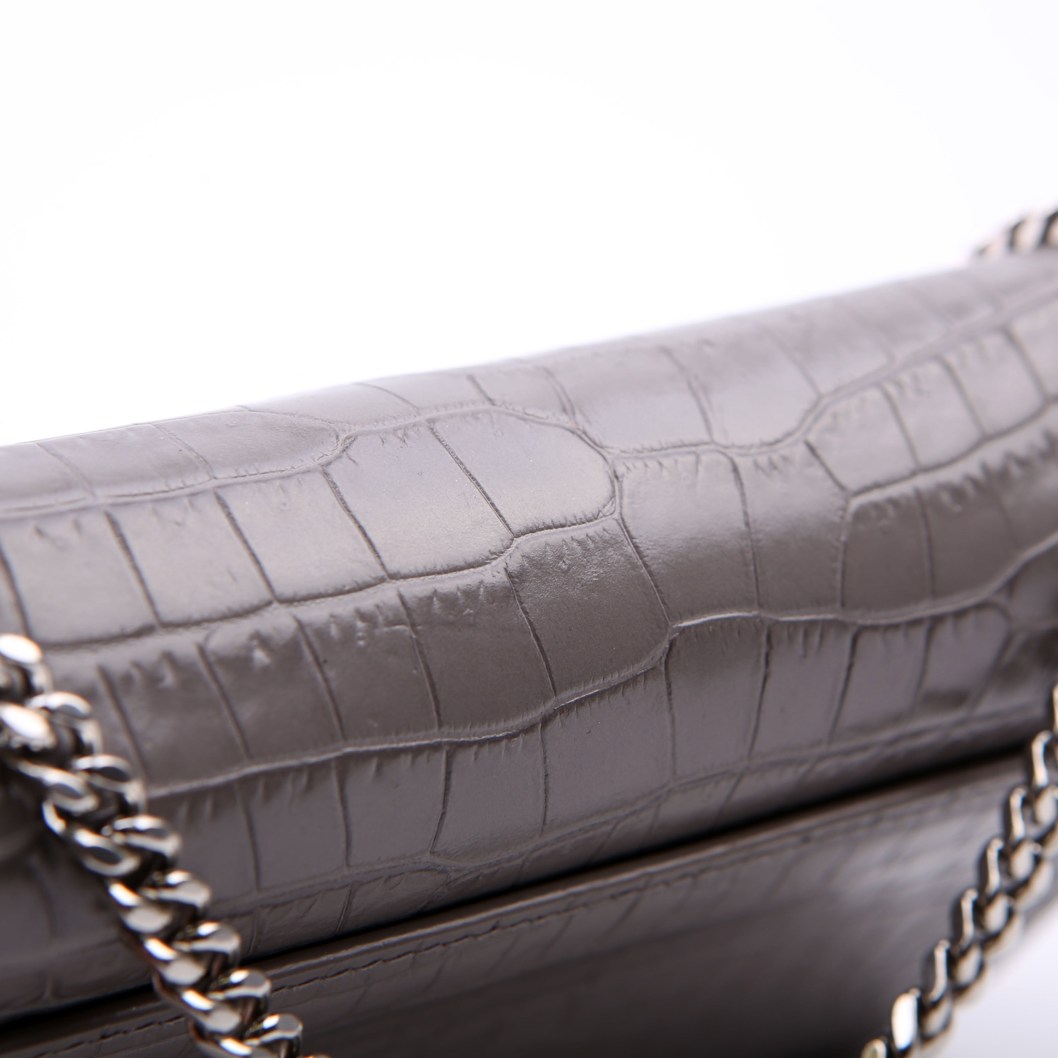 533026 Sunset Chain Wallet Croc Embossed Red
