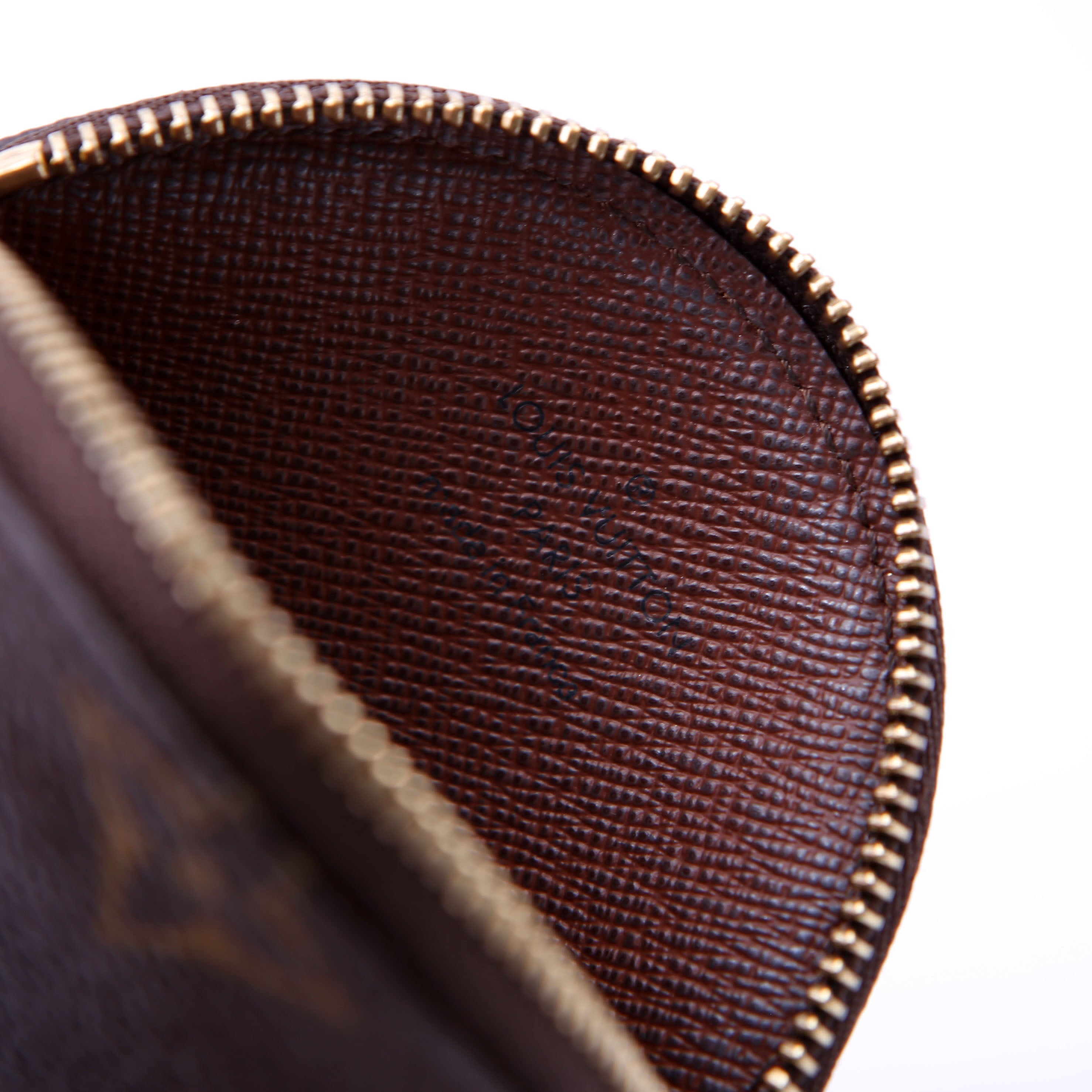Round Coin Purse Monogram