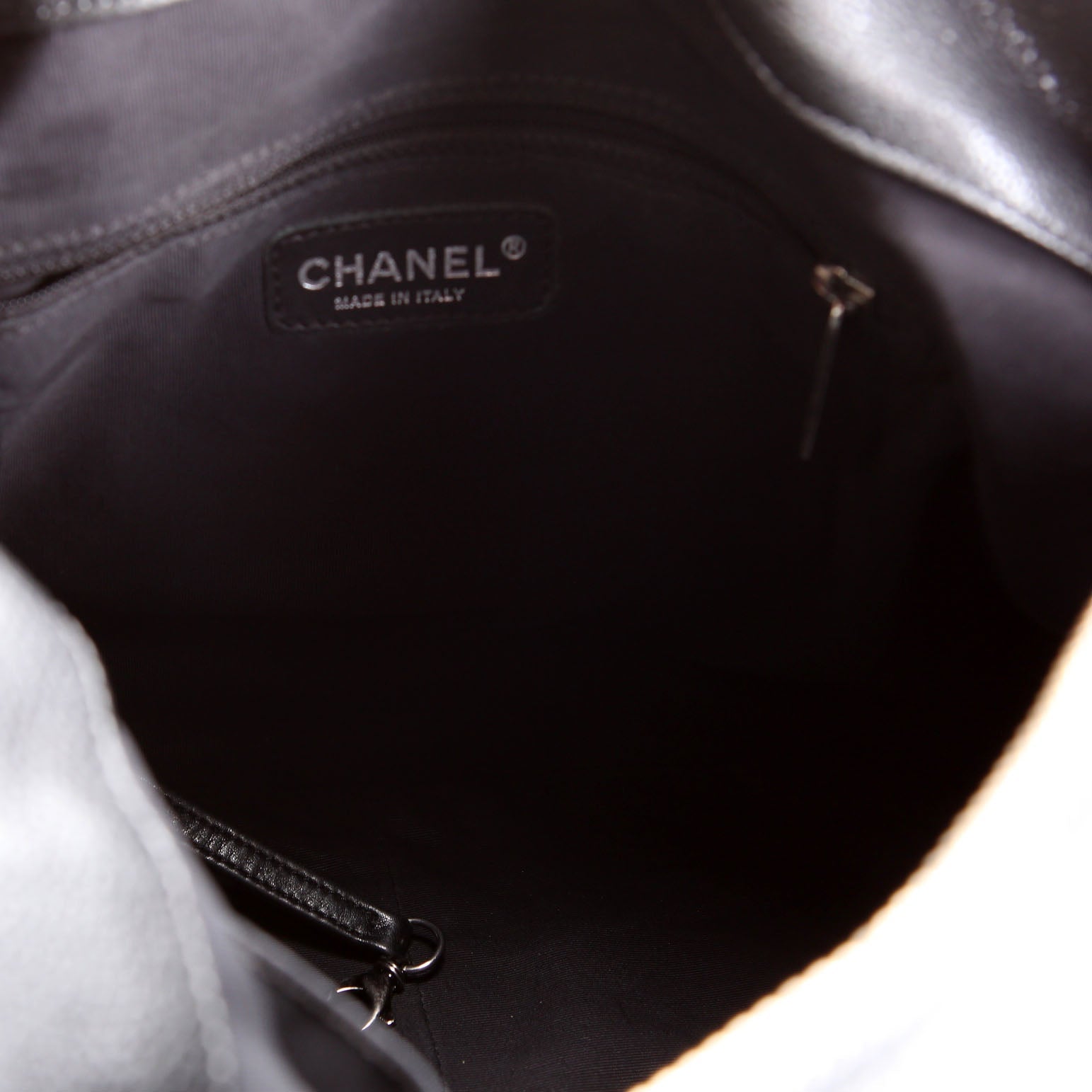 Chanel 31 Caviar Hobo Black/Silver