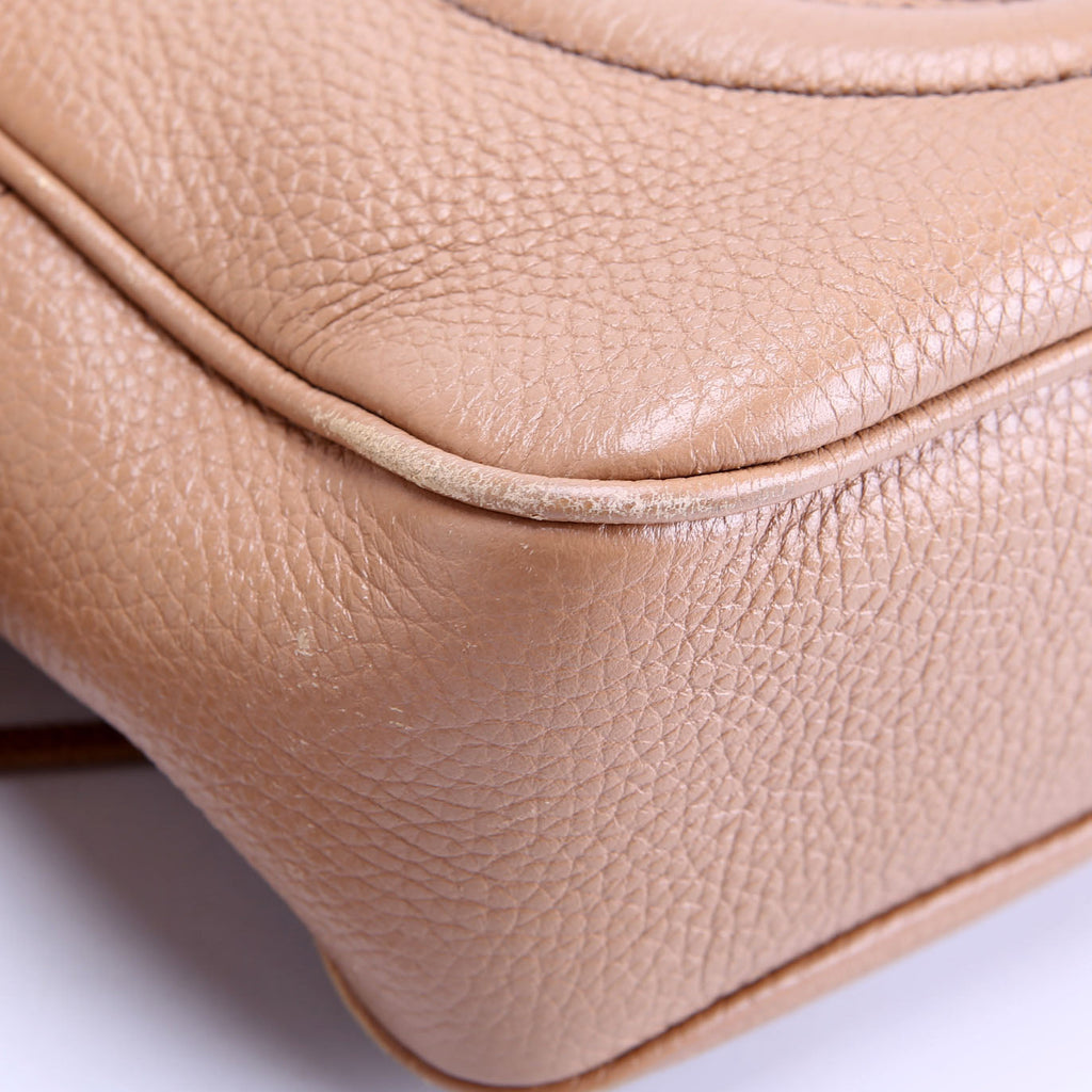 308364 Soho Disco Crossbody Tan