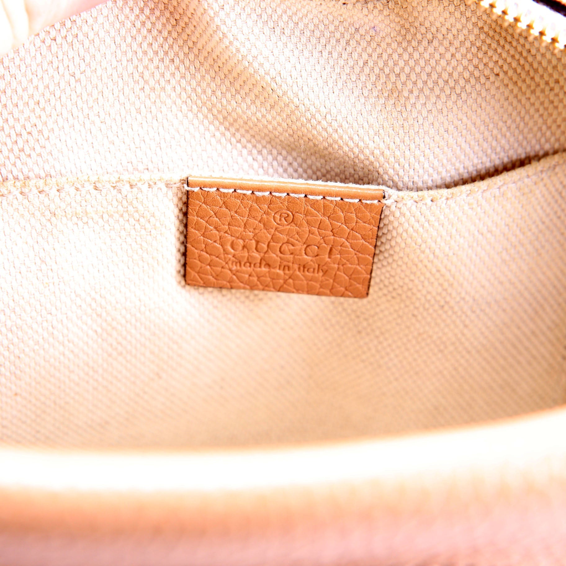 308364 Soho Disco Crossbody Tan