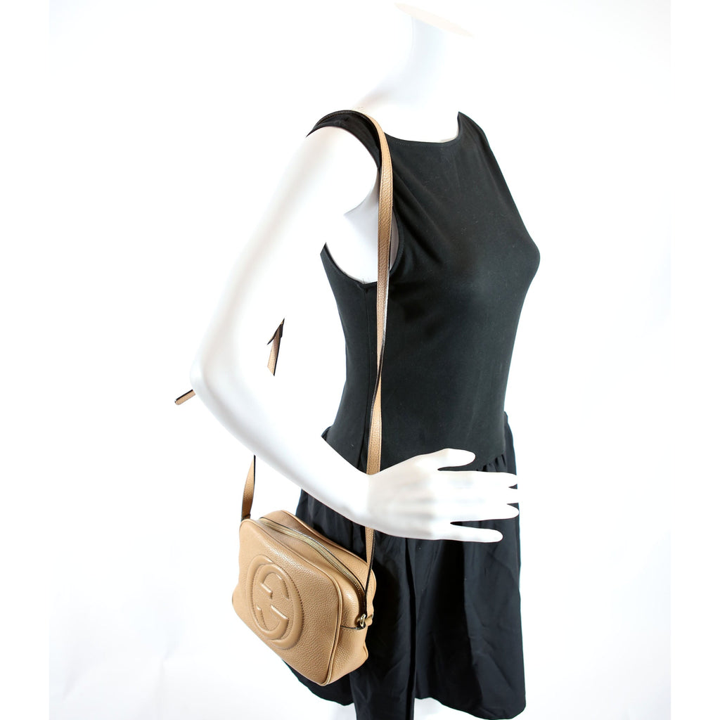 308364 Soho Disco Crossbody Tan