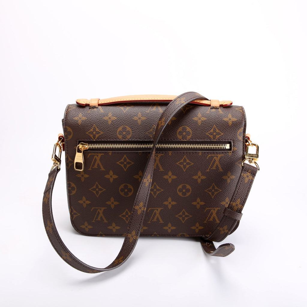 on hold for trade Pochette Metis Monogram