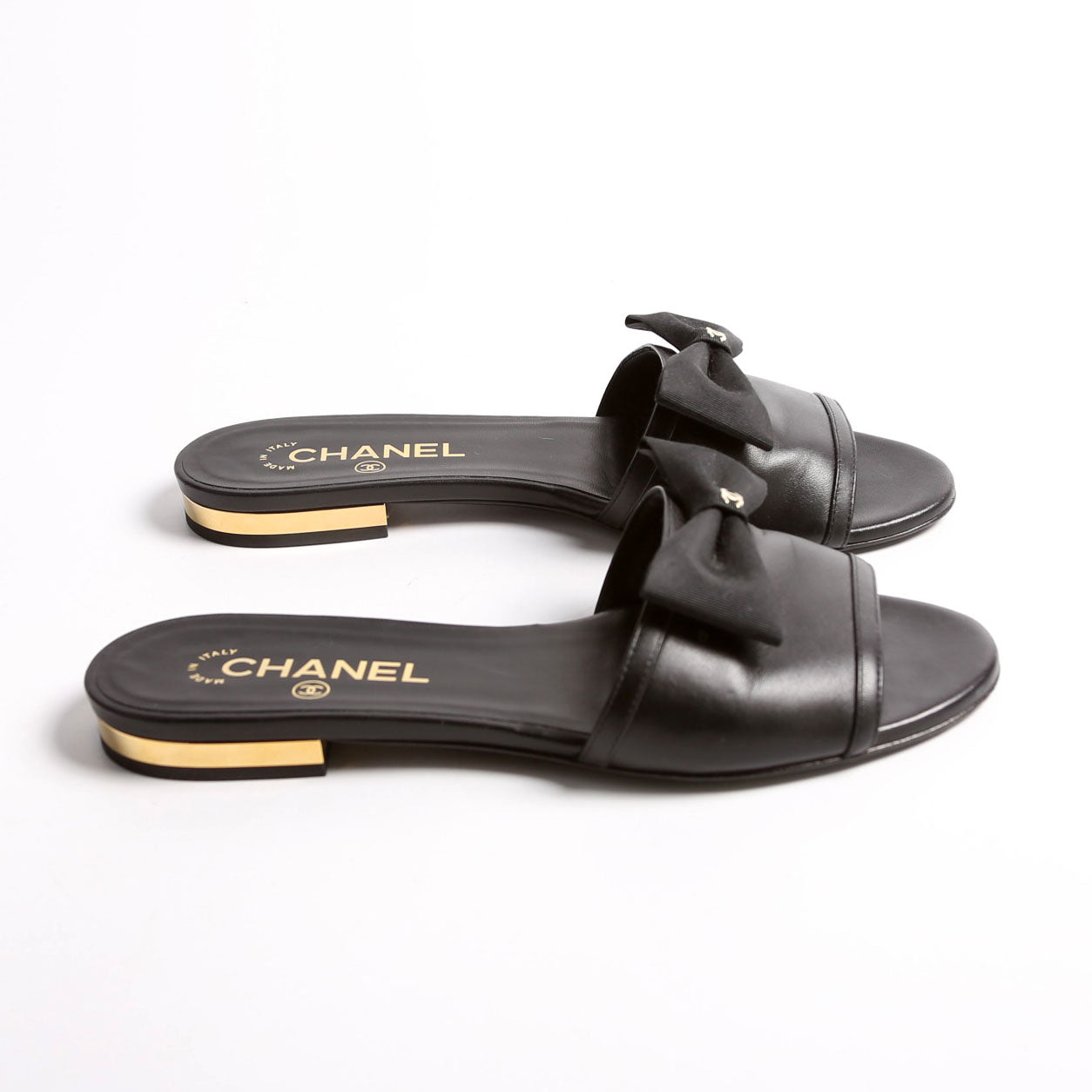 CC Bow Slide Sandals Calfskin Size 37.5 Black