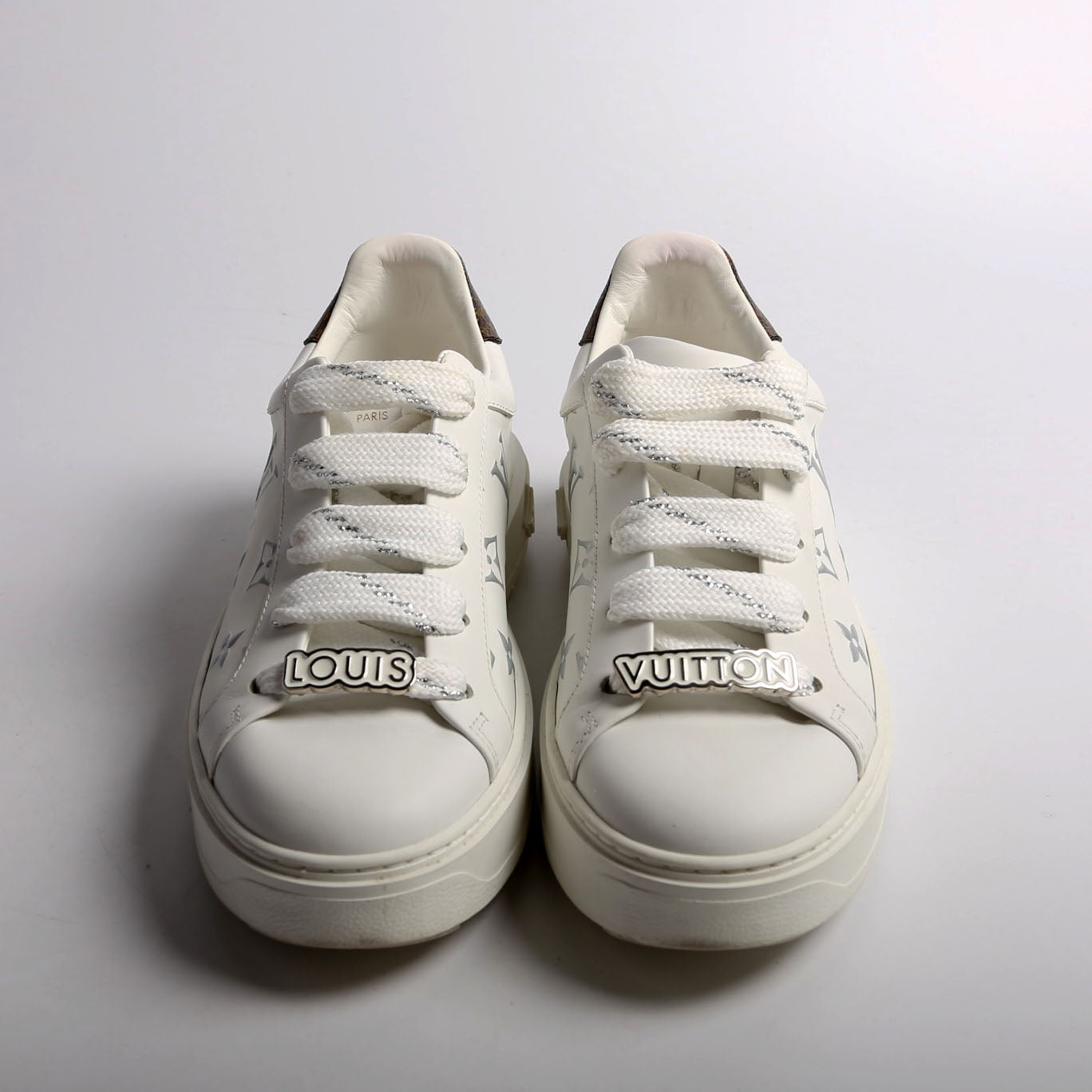 Timeout Sneakers Size 36.5