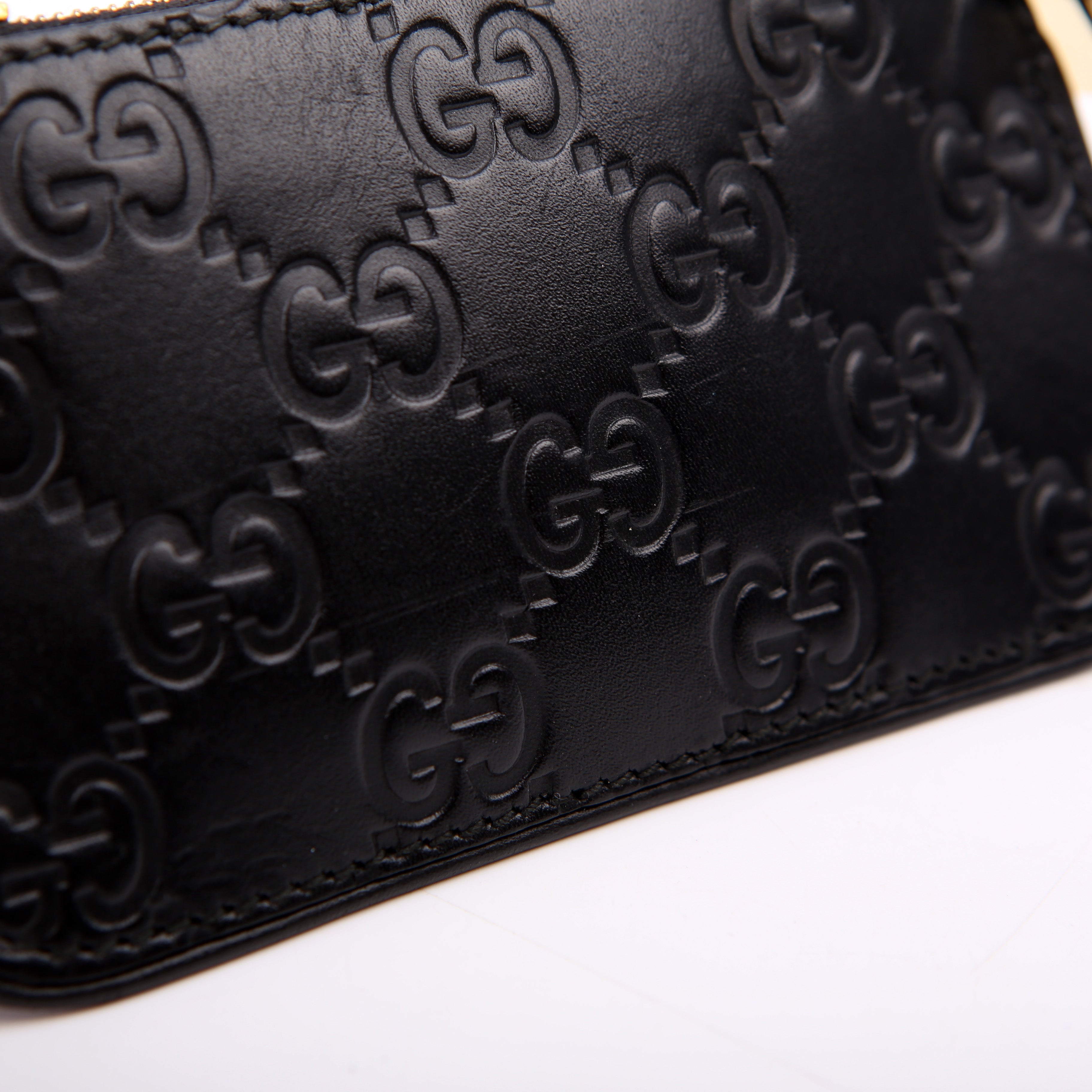 447964 GG Leather Key Pouch Black