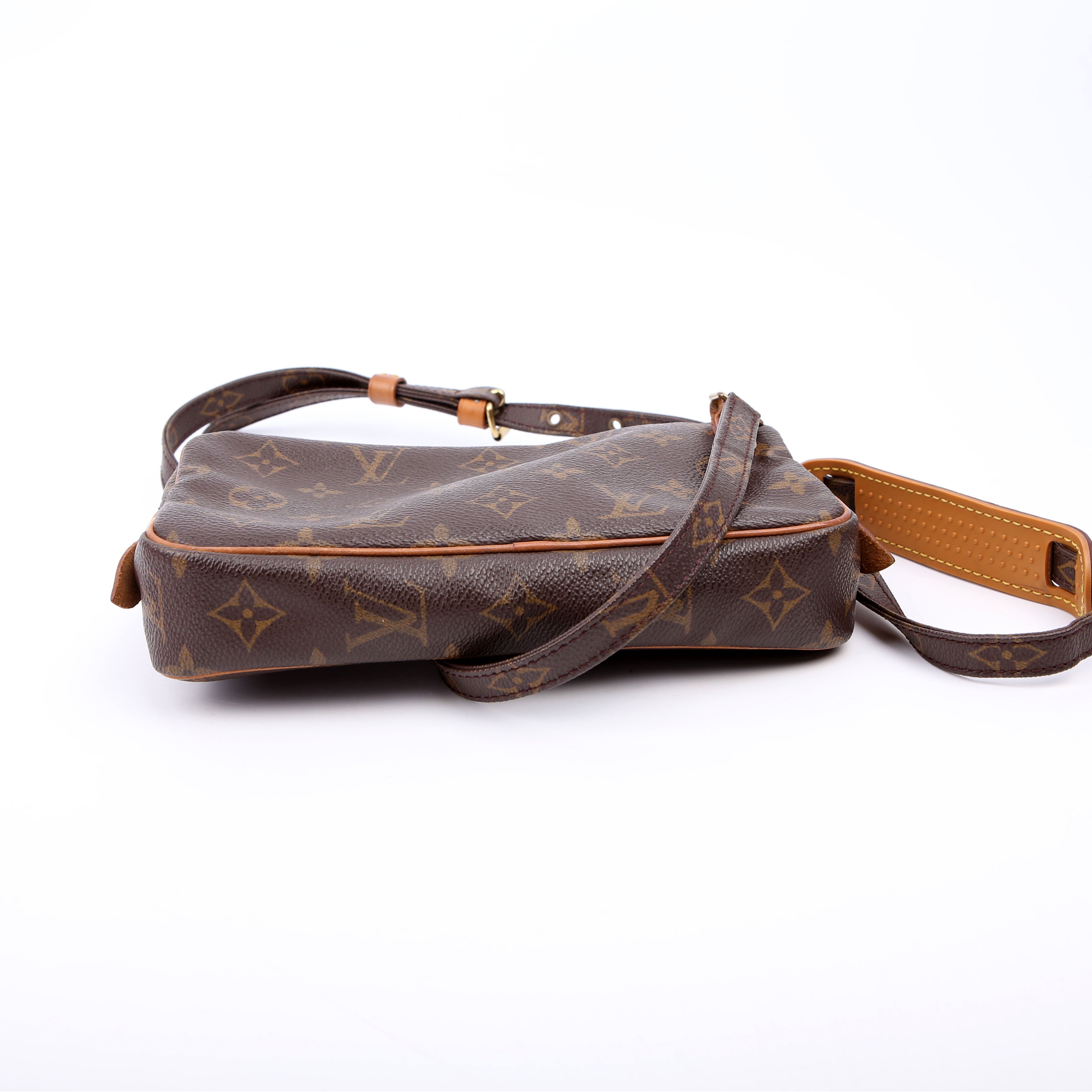 Pochette Marly Bandouliere Monogram