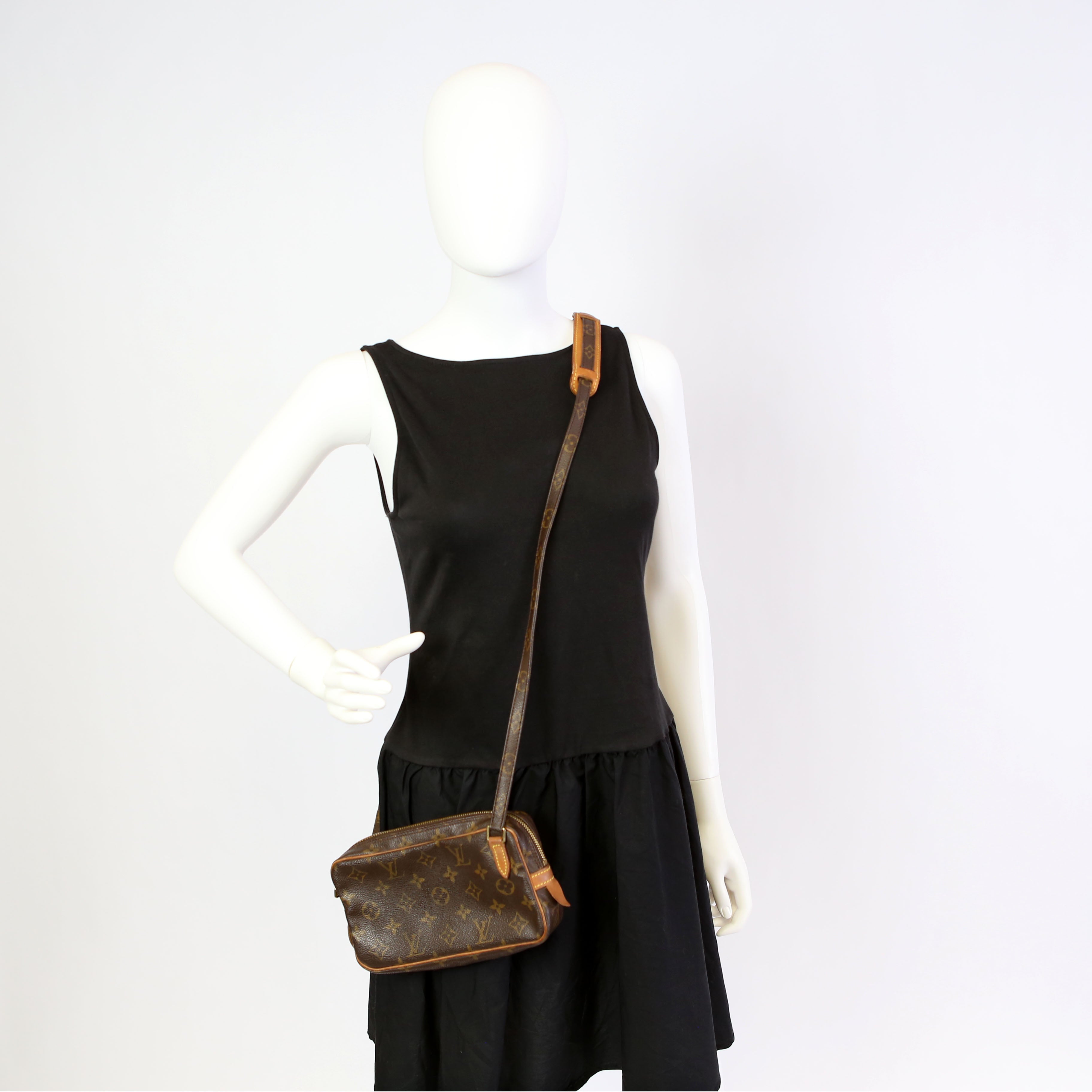 Pochette Marly Bandouliere Monogram