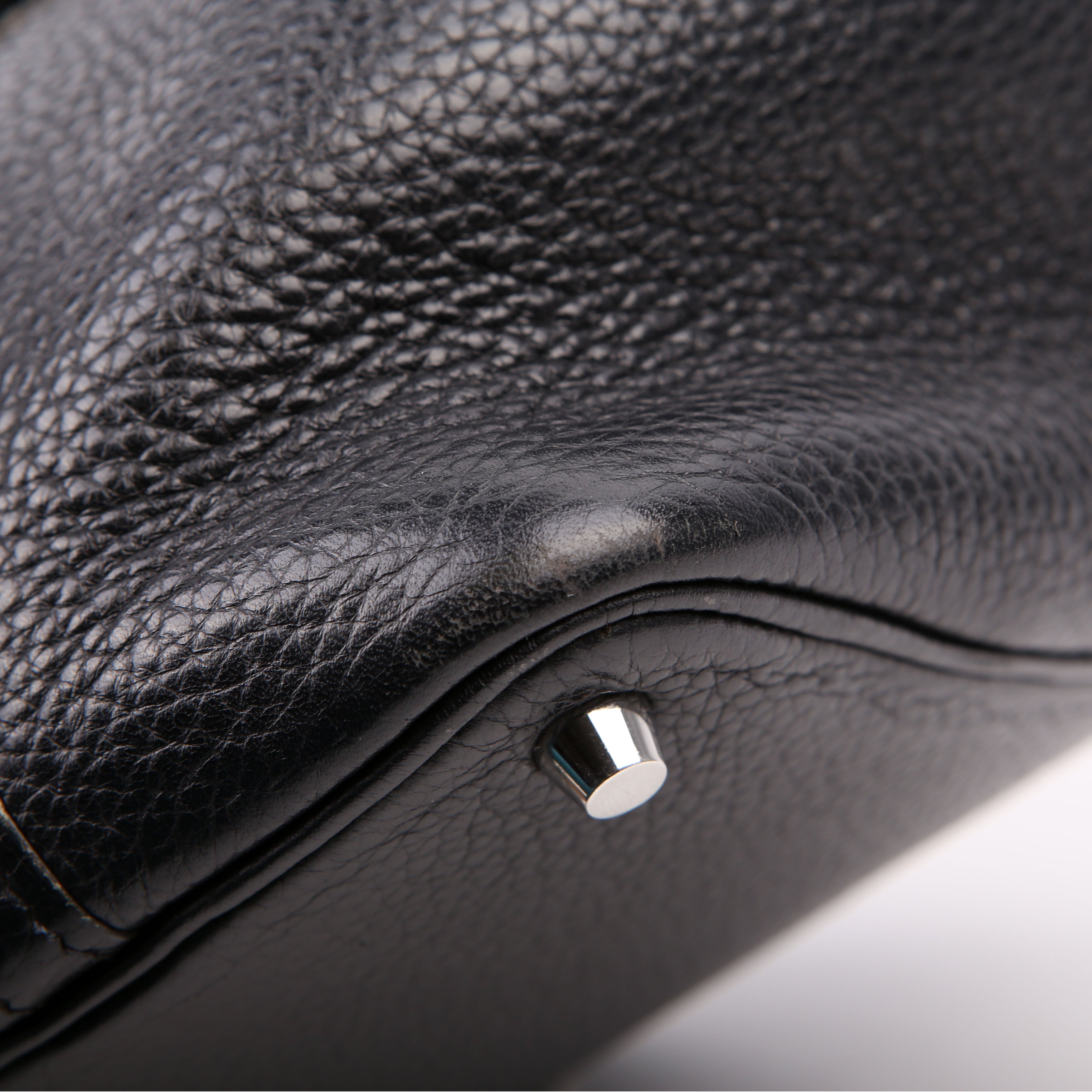 Picotin Lock PM Taurillon Clemence Black
