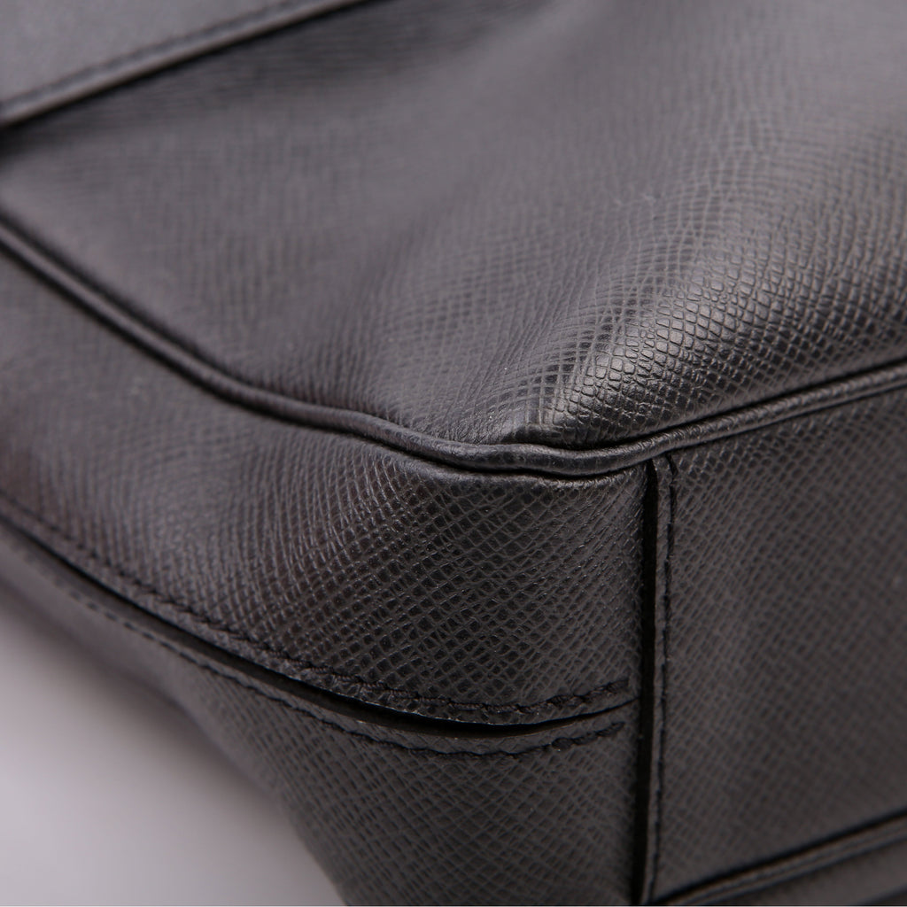 Porte Documents Voyage Taiga Black