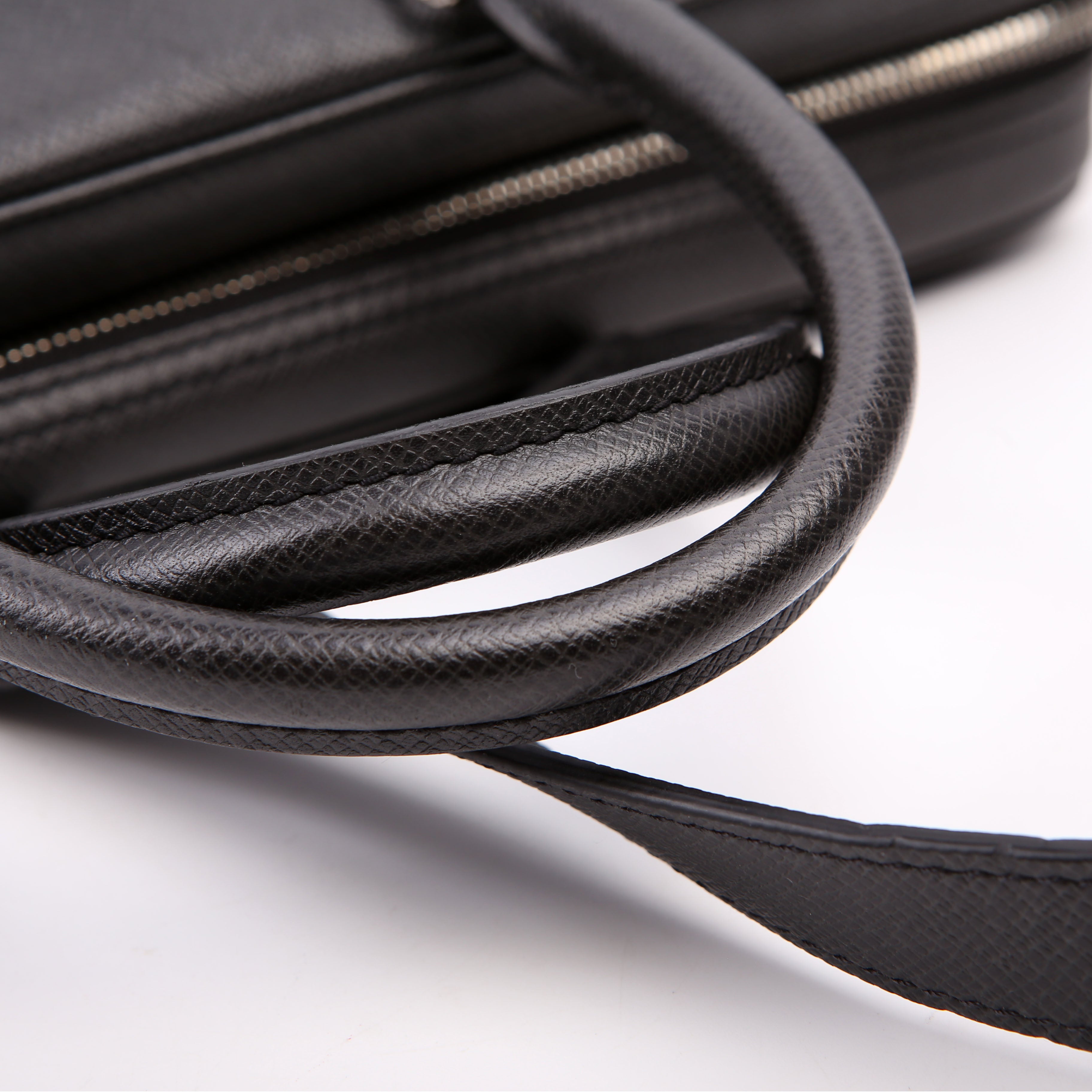 Porte Documents Voyage Taiga Black