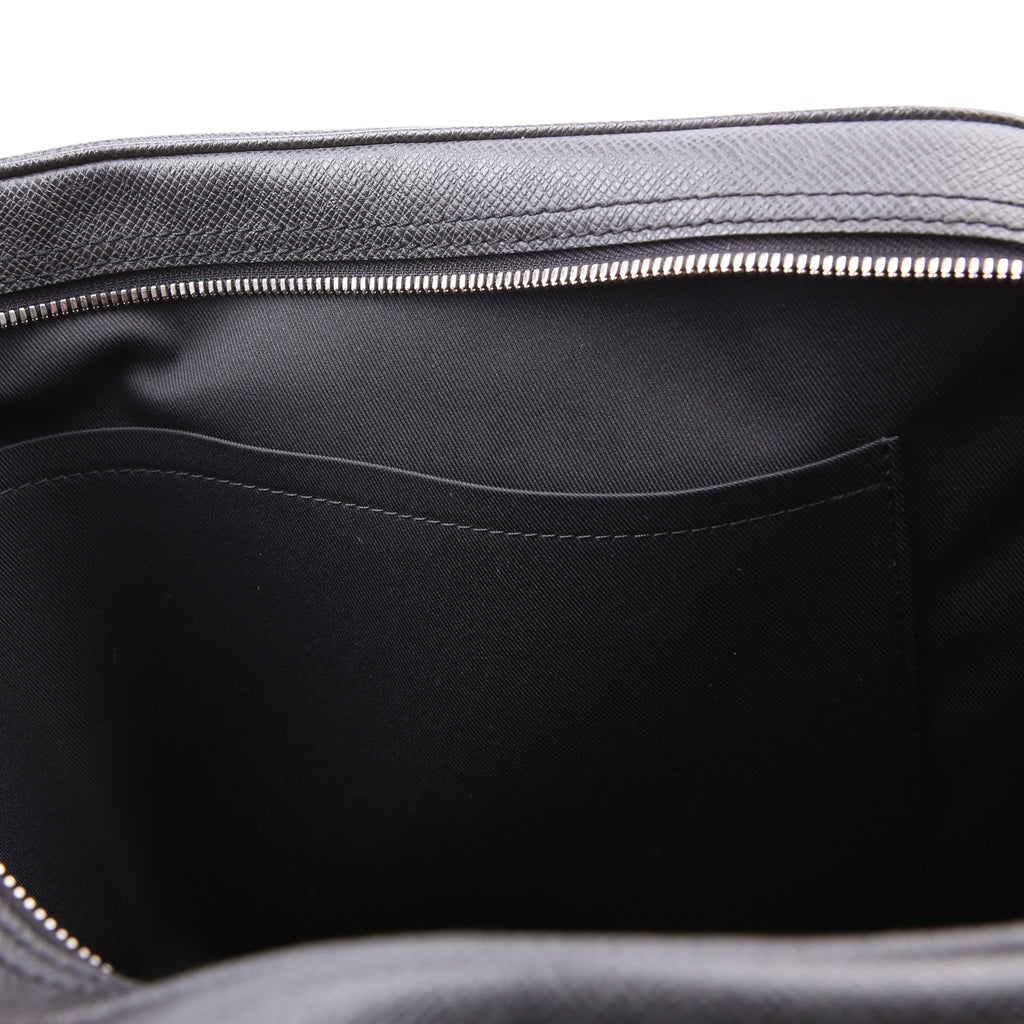 Porte Documents Voyage Taiga Black