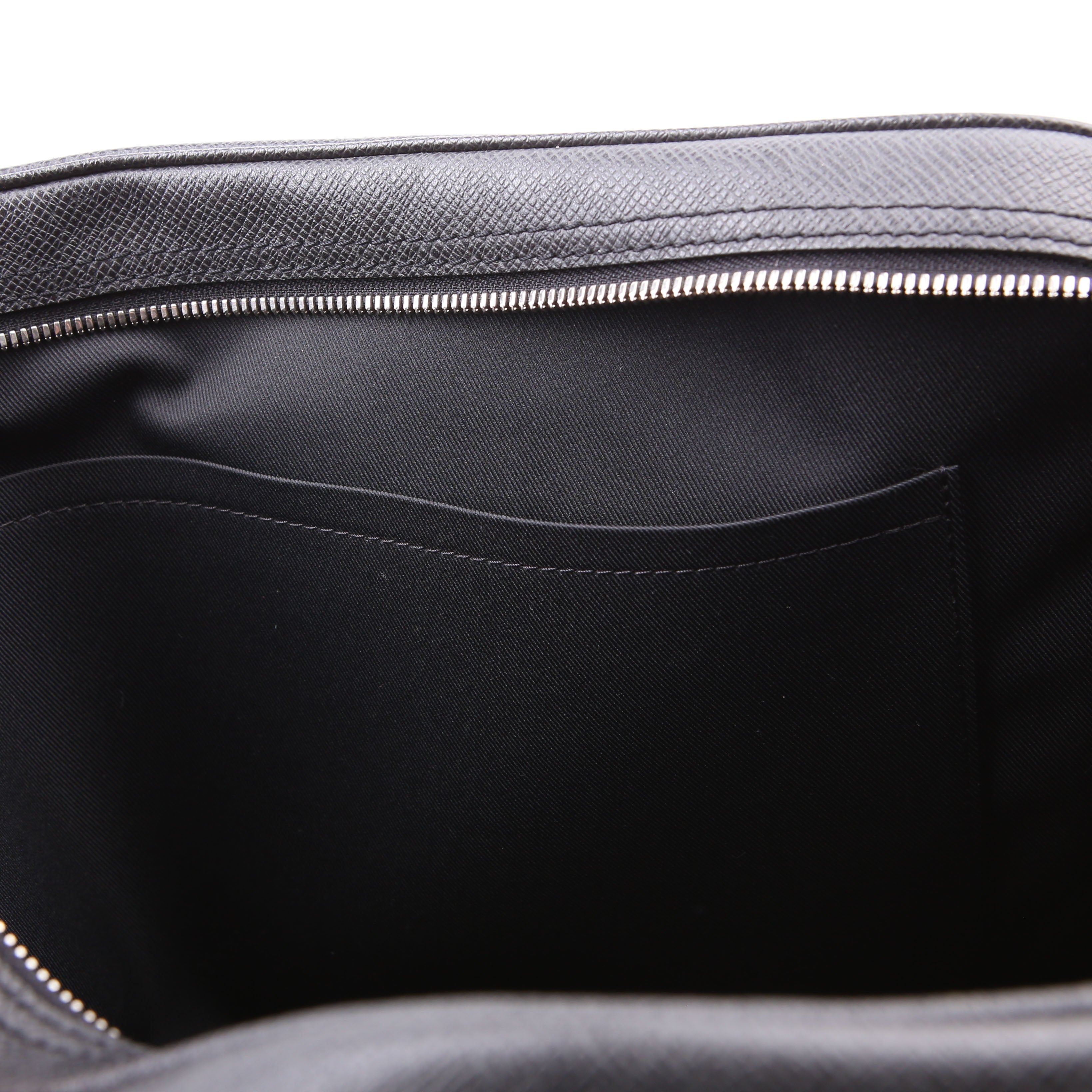 Porte Documents Voyage Taiga Black
