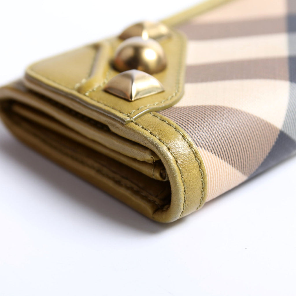 Nova Check Mega Stud Continental Wallet Green/Tan