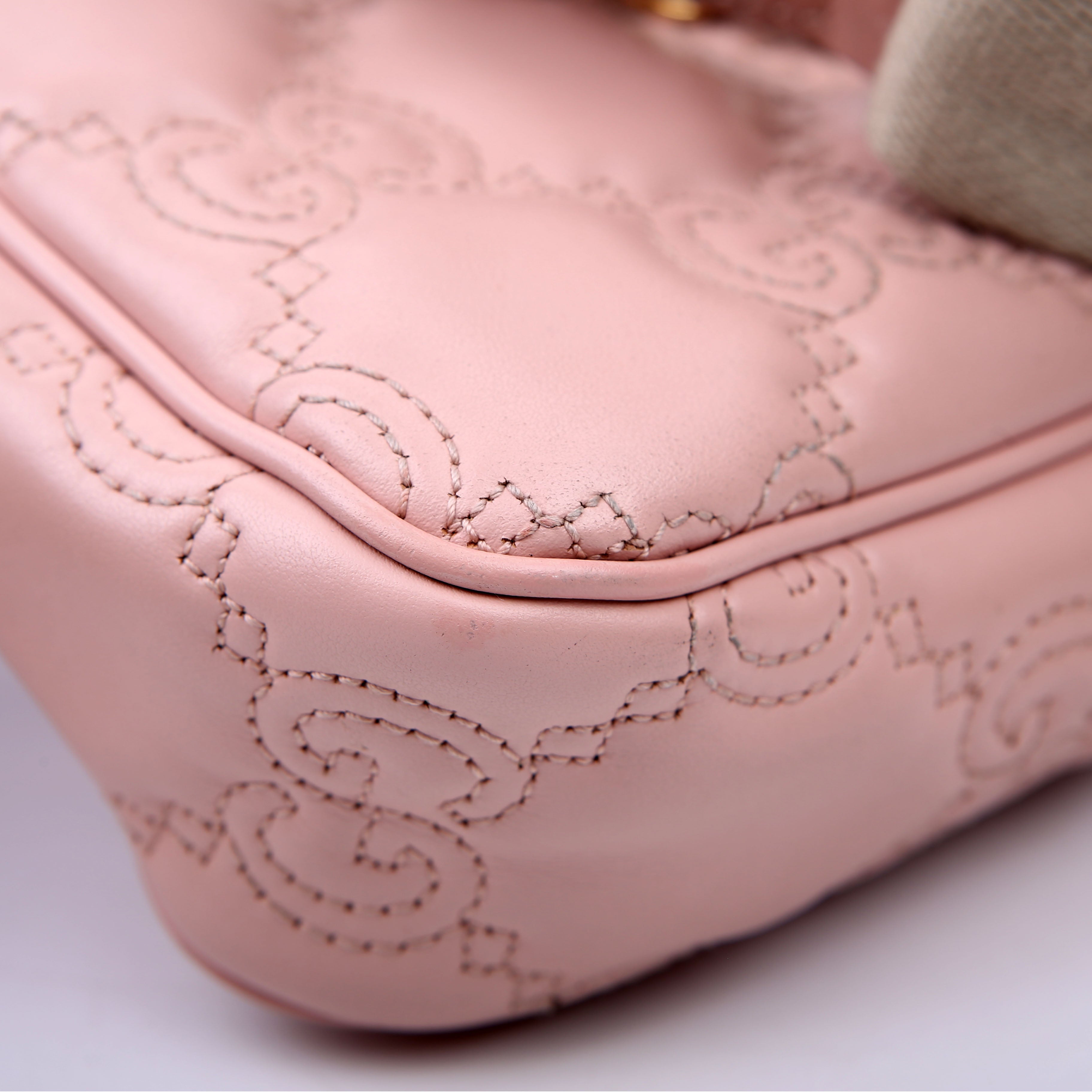 Gucci 735049 GG Leather Shoulder Bag Pink