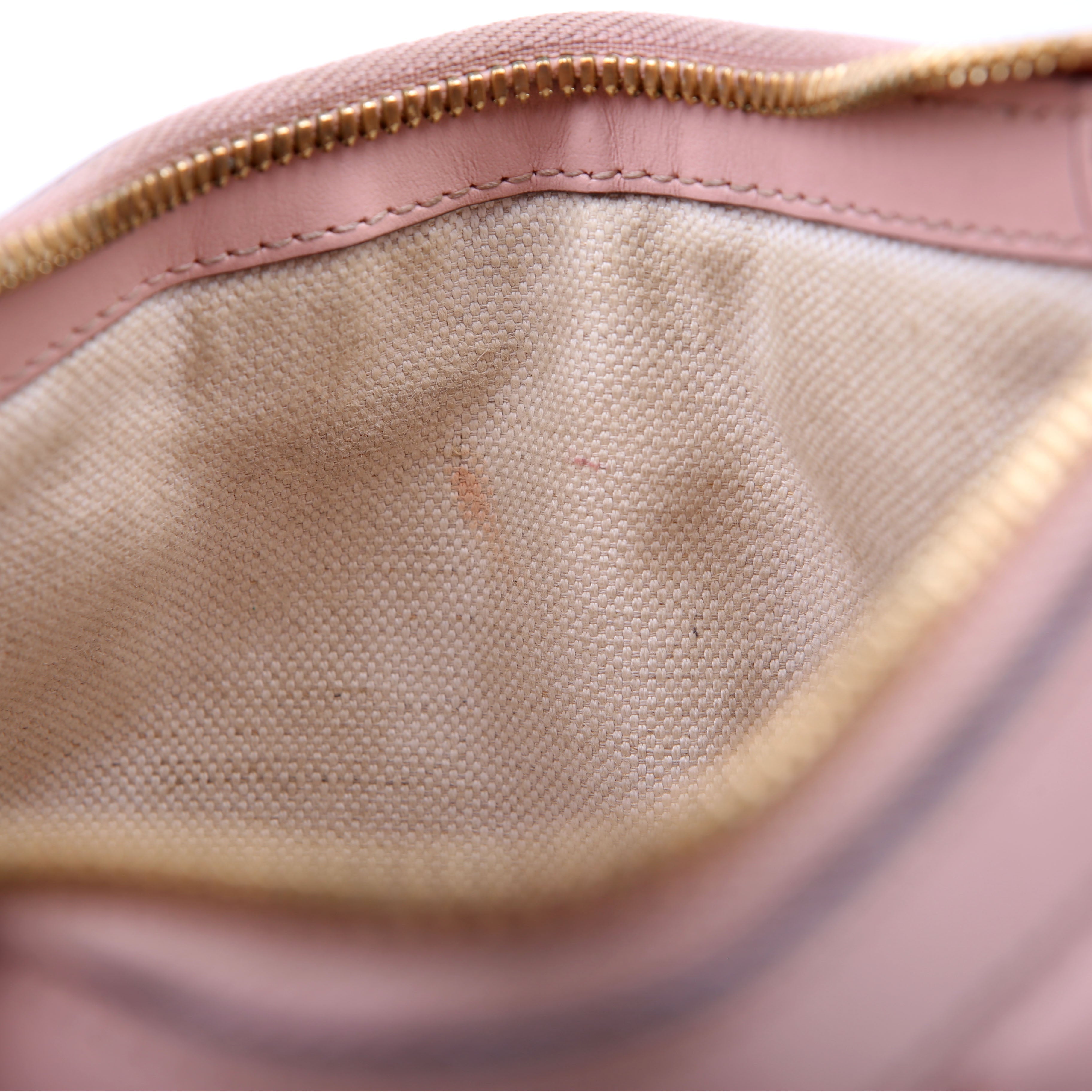Gucci 735049 GG Leather Shoulder Bag Pink