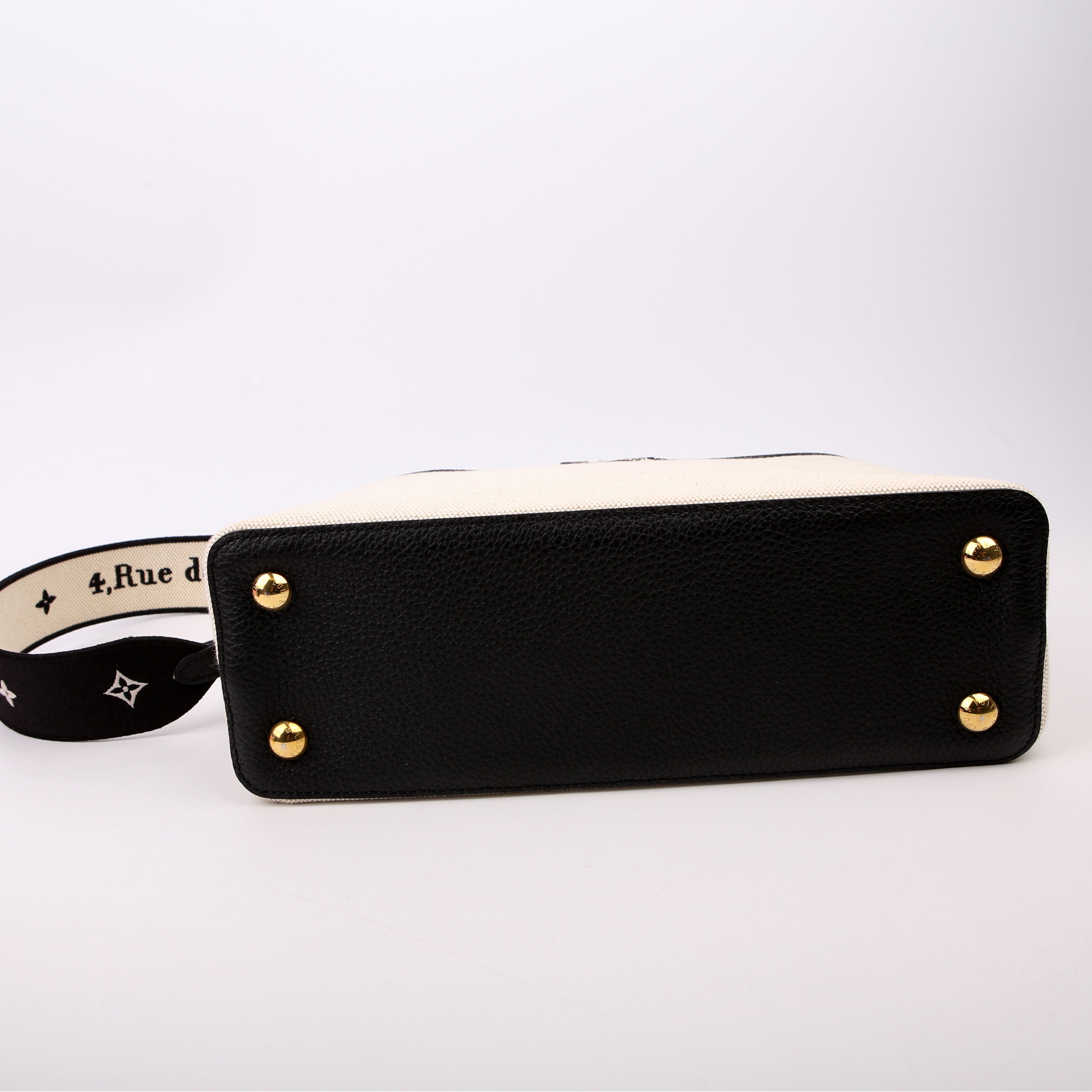Capucines MM Taurillon/Canvas