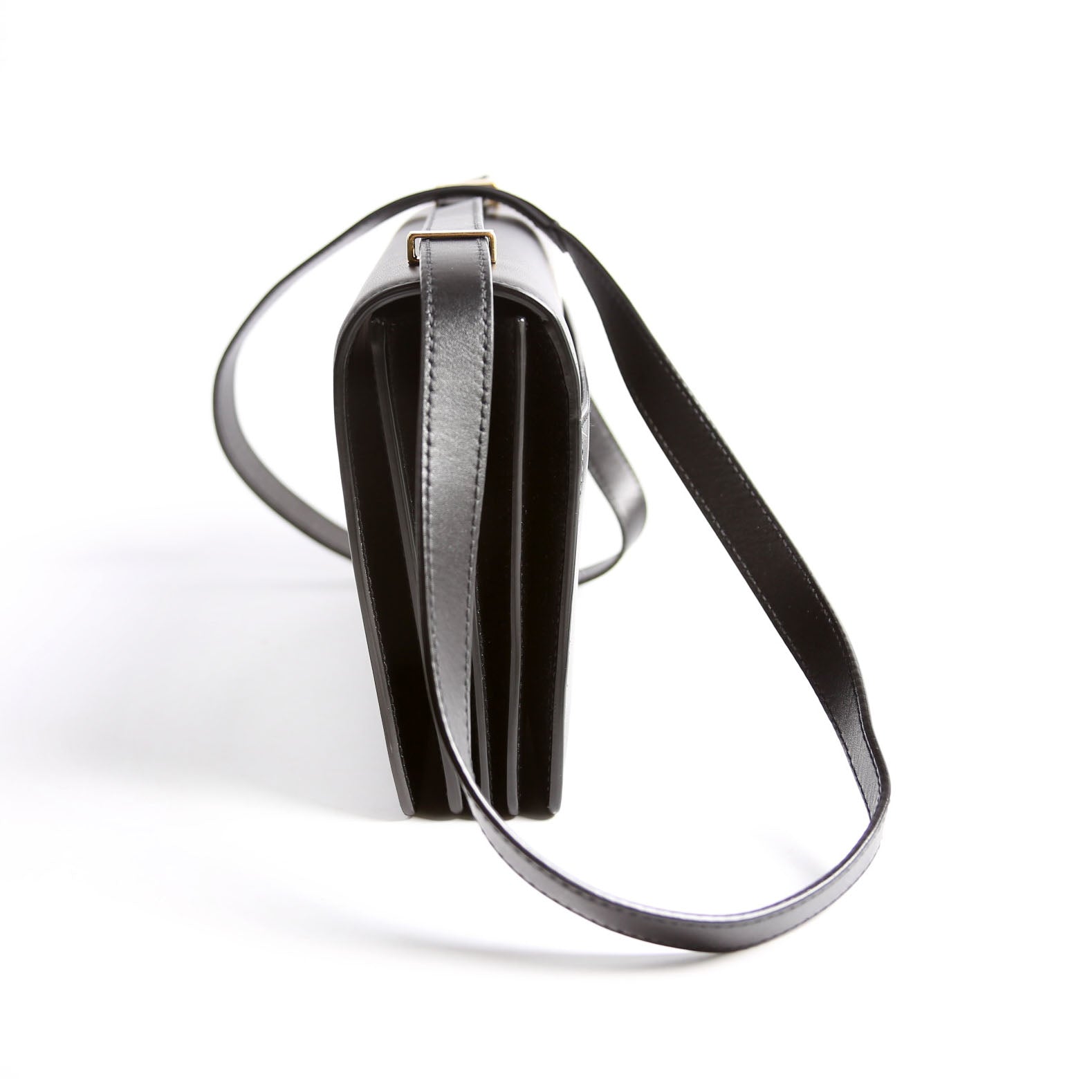 Dylan Small Shoulder Black/Gold