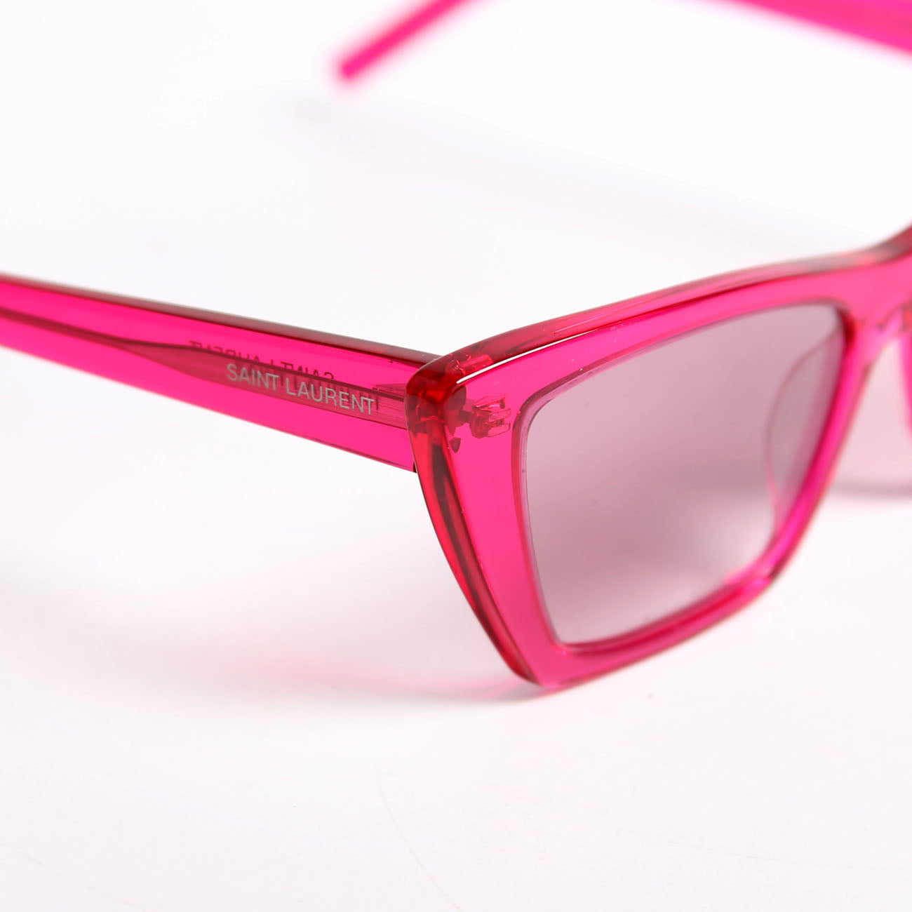 SL276 Mica Cat Eye Pink