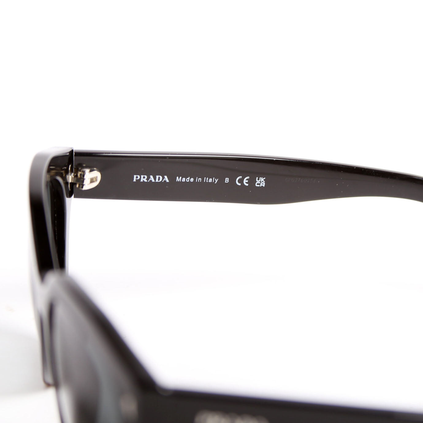 SPR16V Cat Eye Black