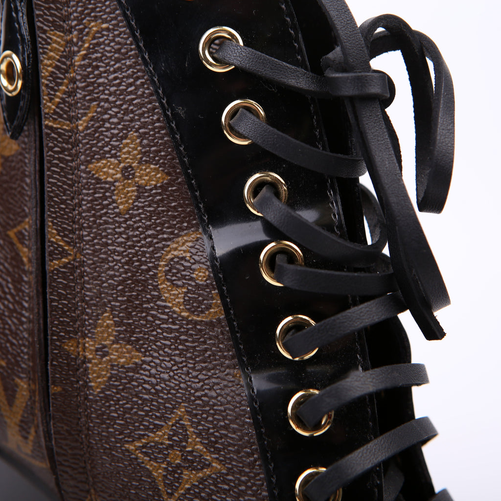 Star Trail Ankle Boots Size 38