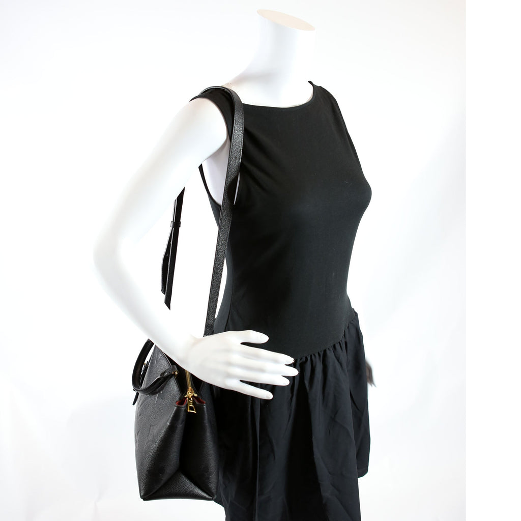 Petit Palais Empreinte Black