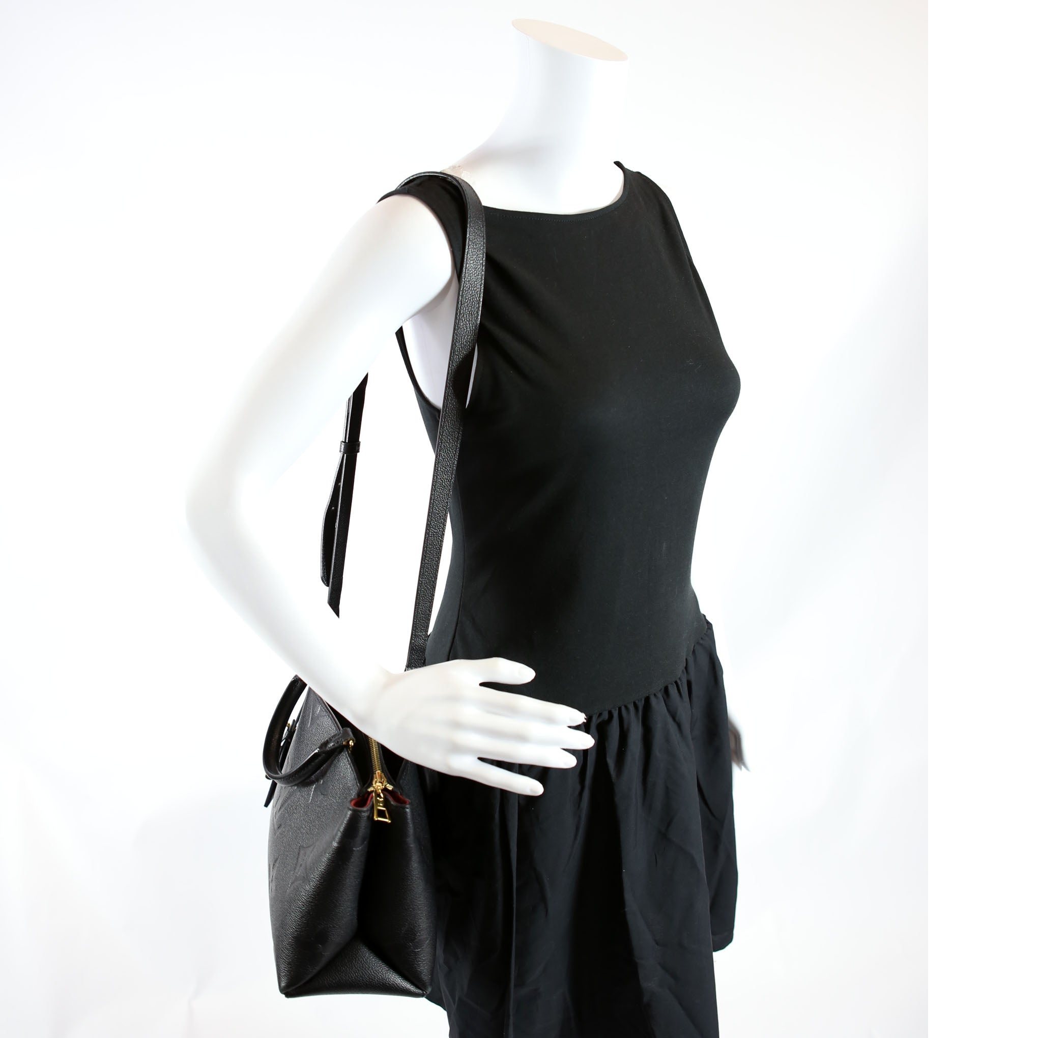 Petit Palais Empreinte Black