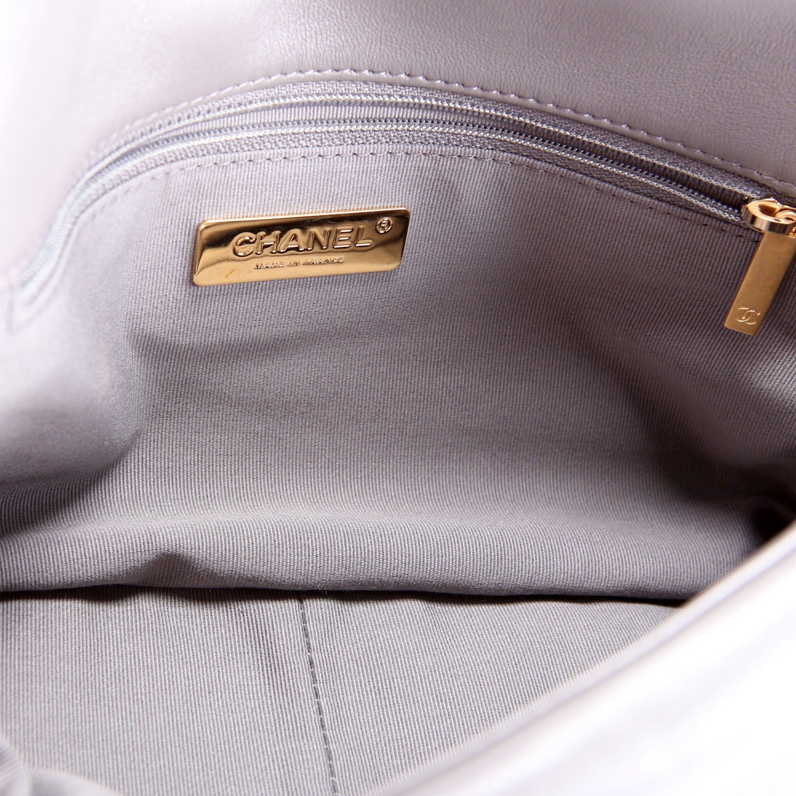 Quilted Goatskin 19 Medium Flap RFID Grey