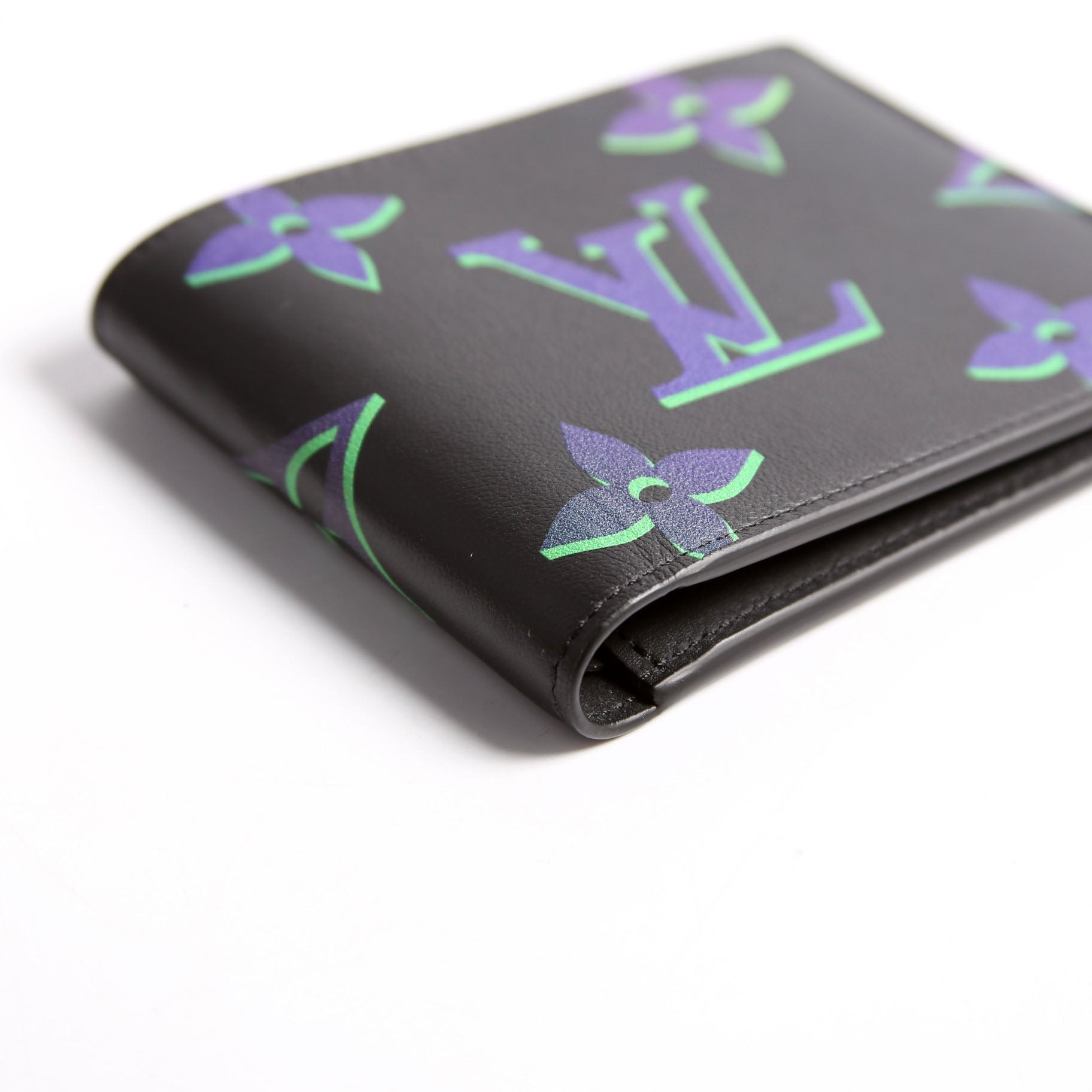 Men's Multiple Wallet Spotlight Monogram