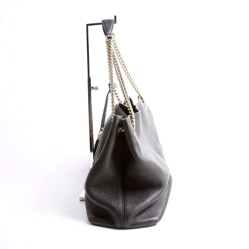 536196 Soho Chain Tote Newer Black