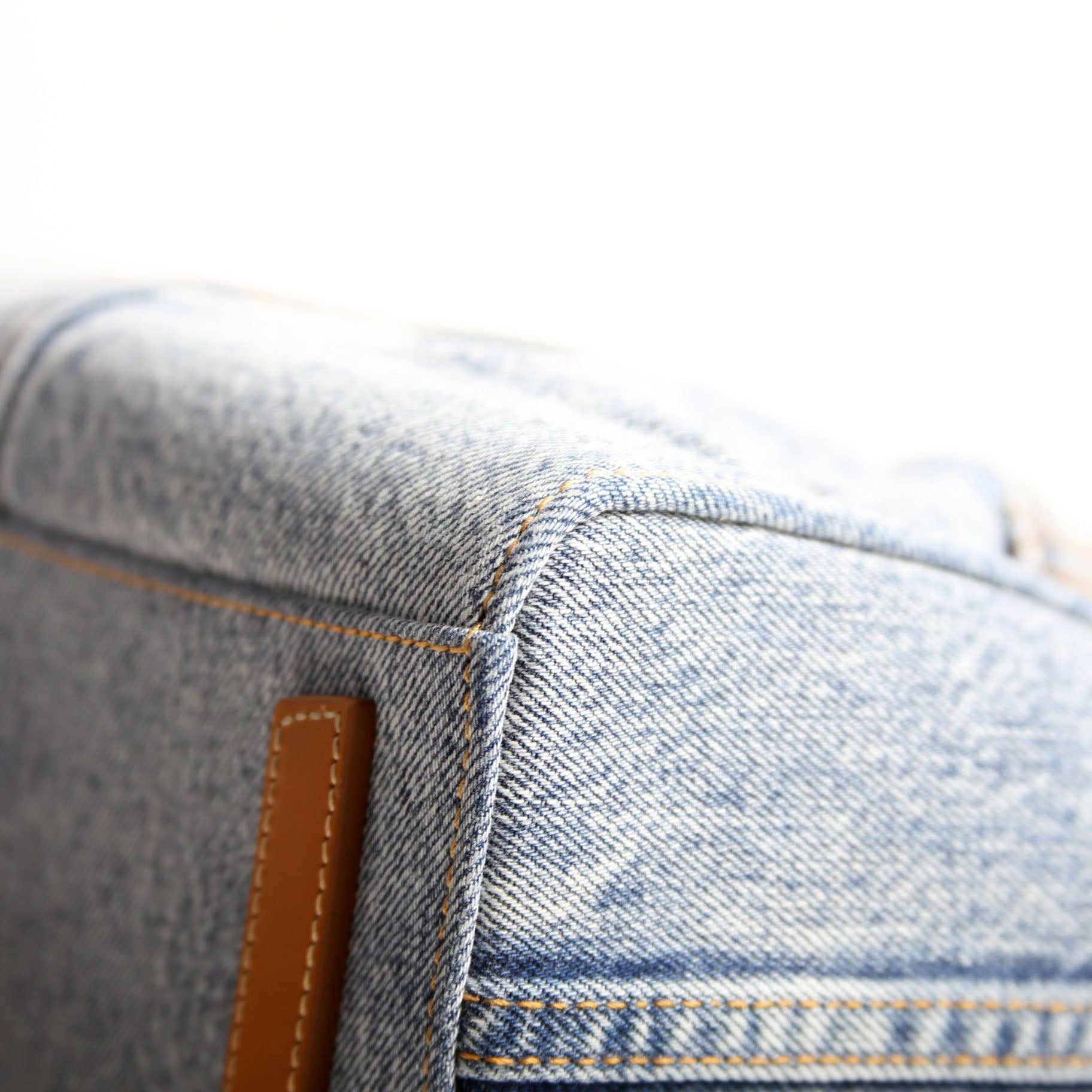 Mini Antigona Lock Denim