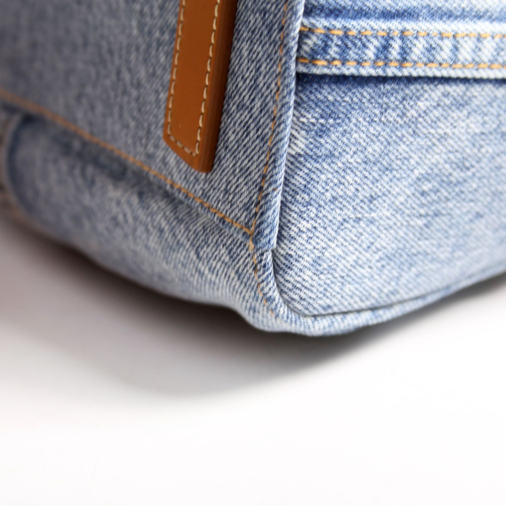 Mini Antigona Lock Denim