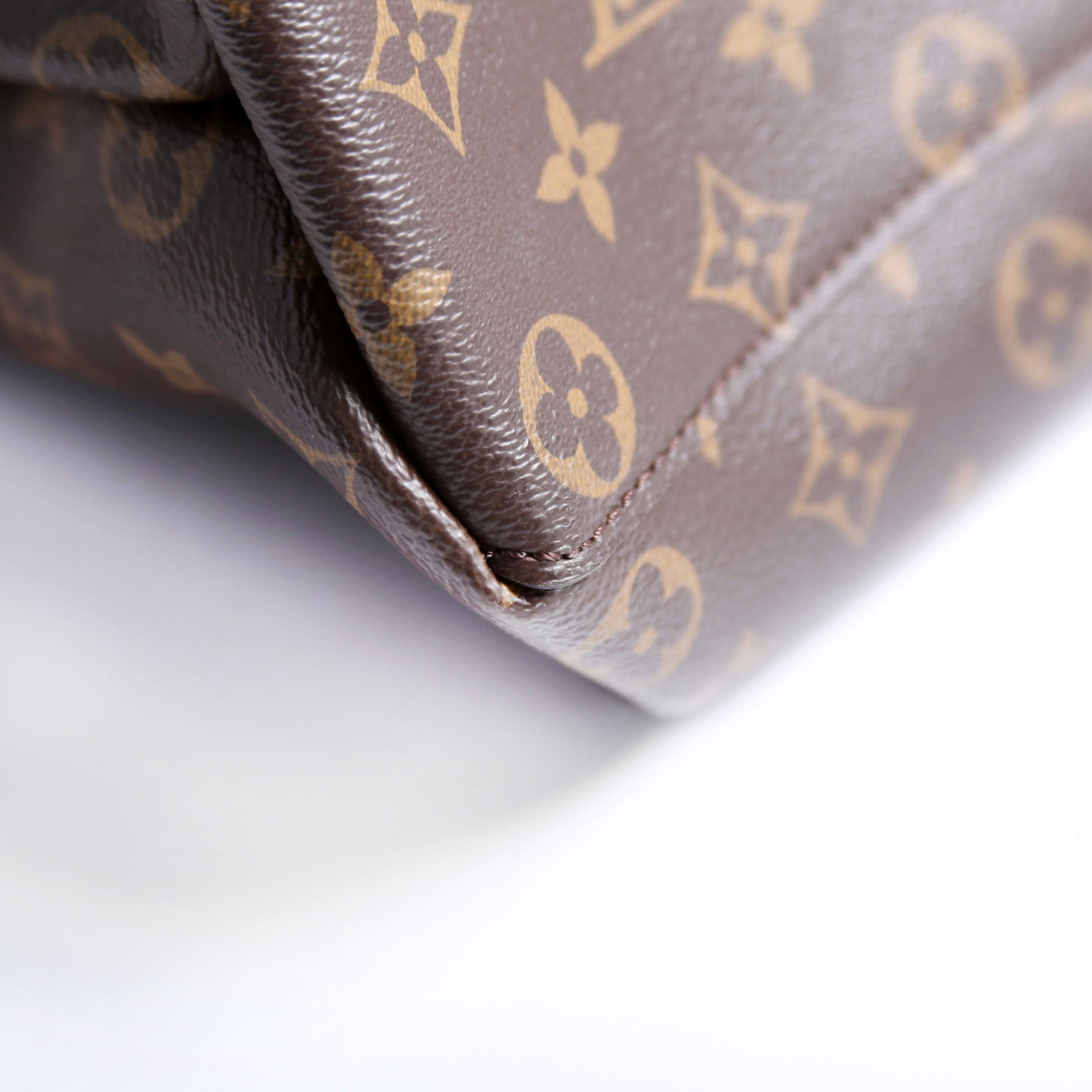Rivoli NM MM Monogram