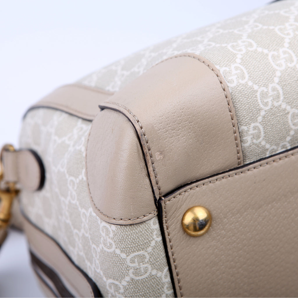 724642 Savoy Medium Duffle