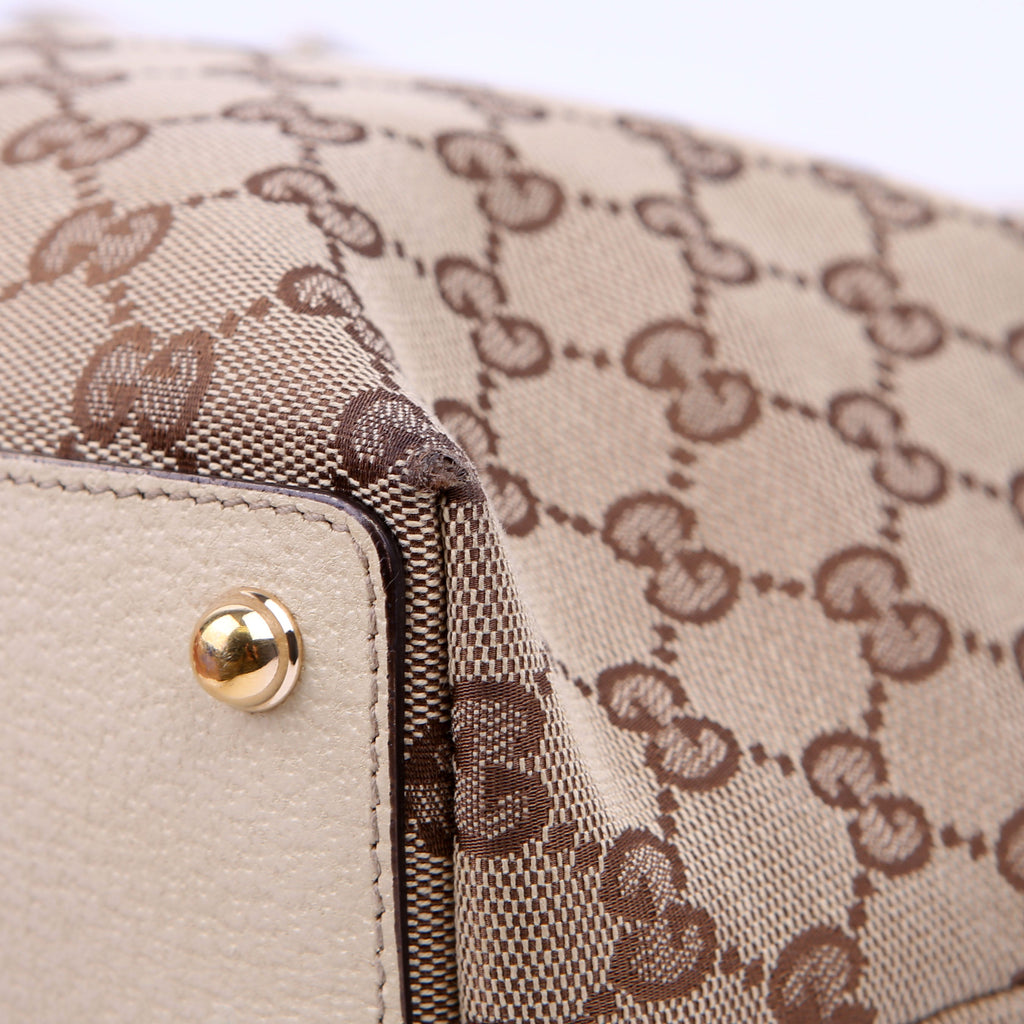 120836 GG Supreme Eclipse Tote Large Tan