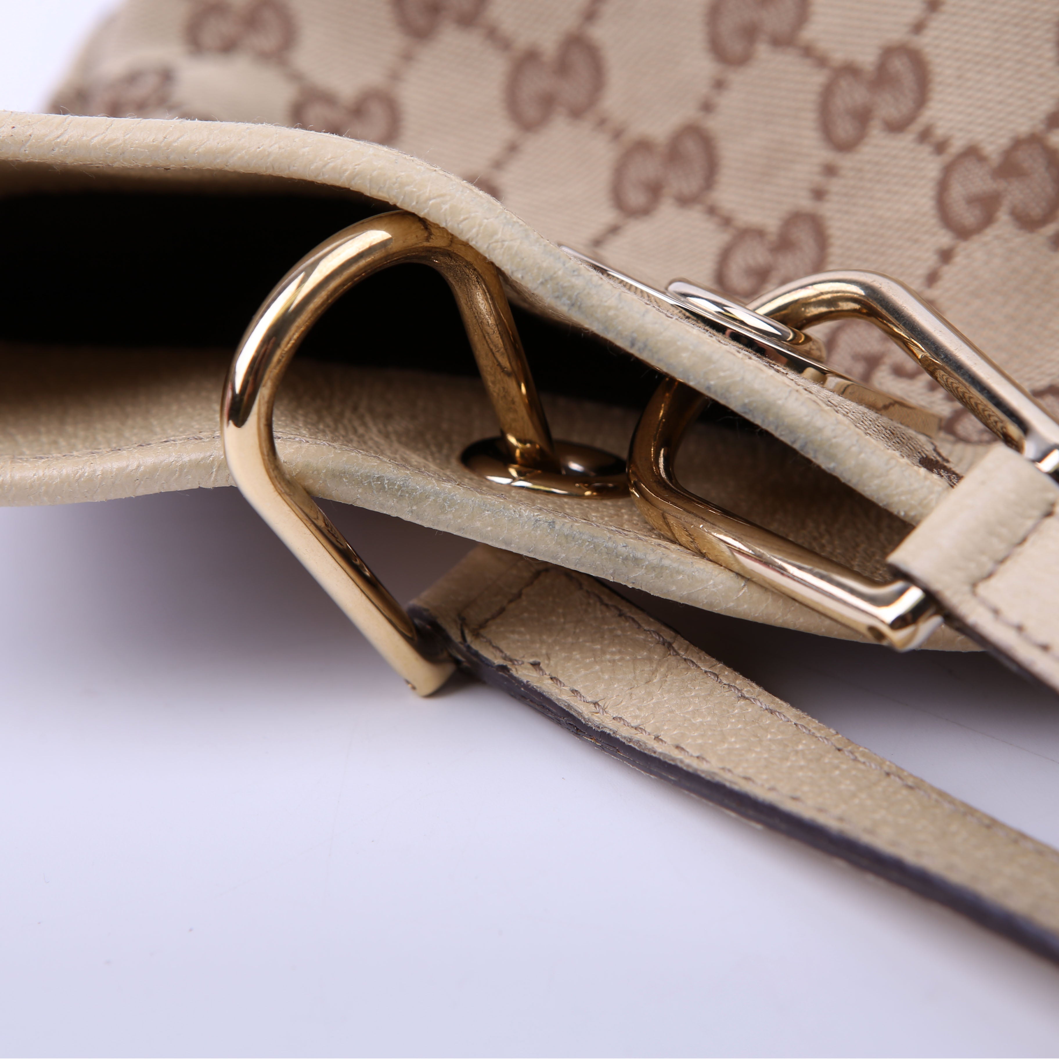 120836 GG Supreme Eclipse Tote Large Tan