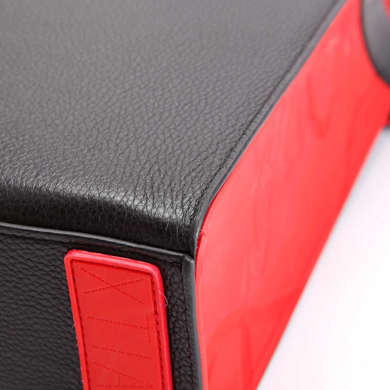 Ruistote Convertible Tote Black/Red