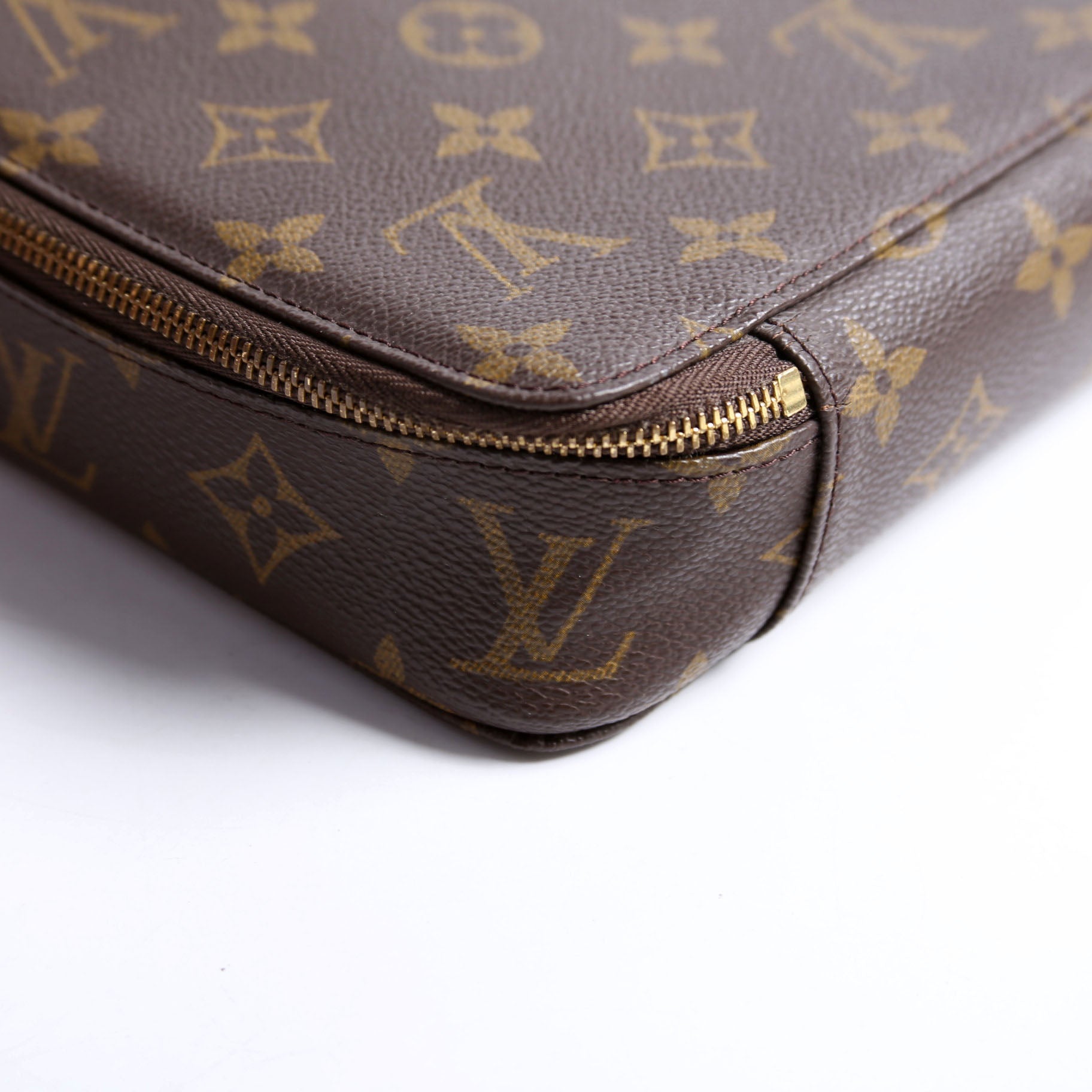 Monte Carlo 22 Monogram