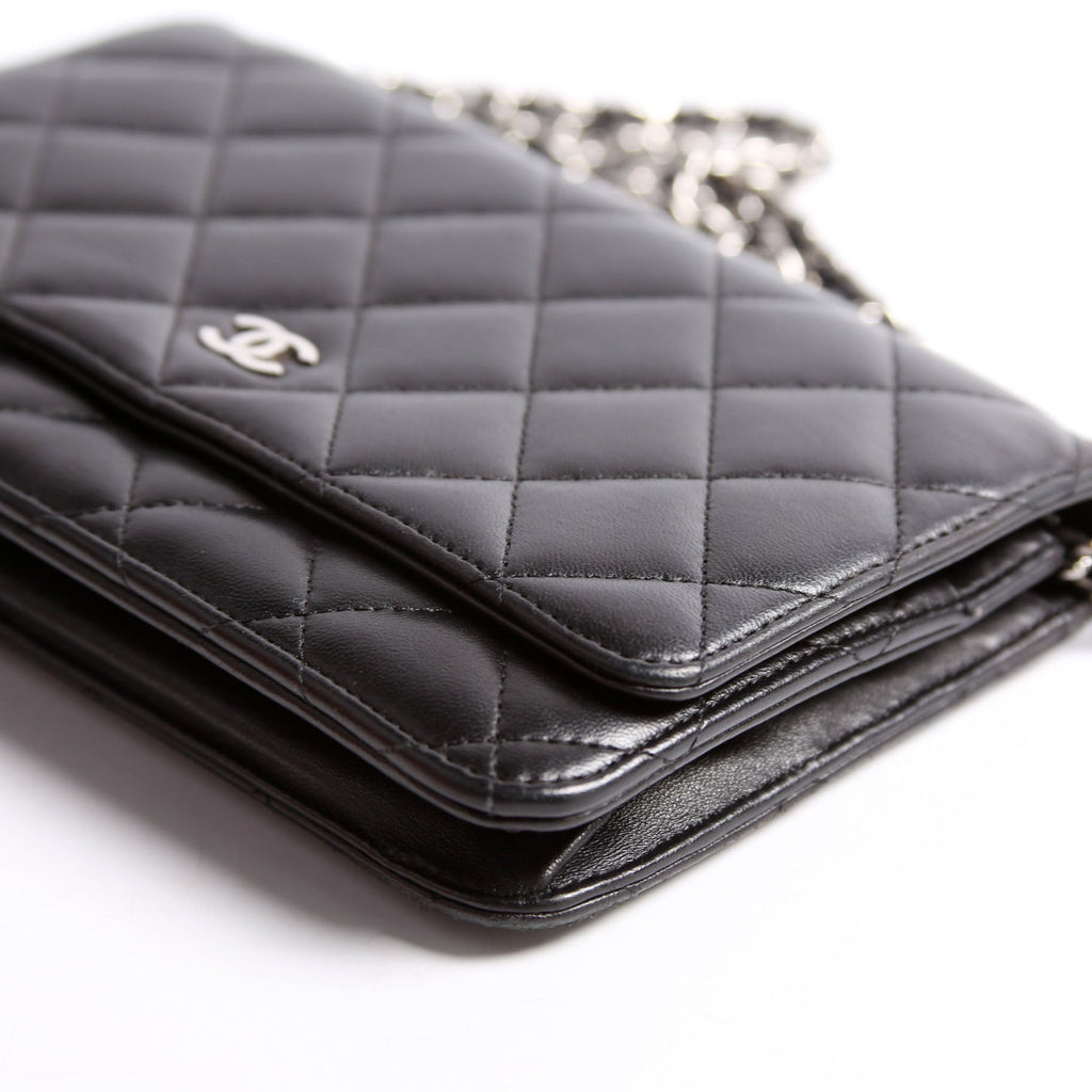 Wallet On Chain Classic Quilted Lambskin Black