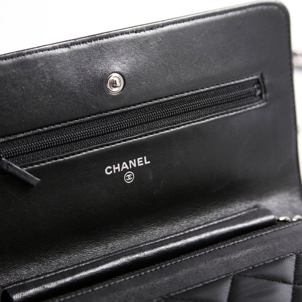 Wallet On Chain Classic Quilted Lambskin Black