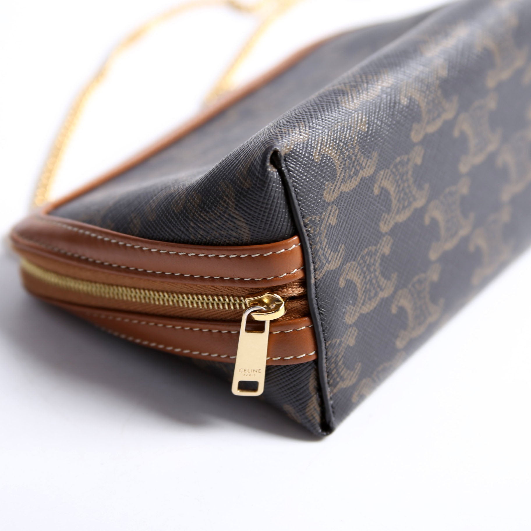 Clutch With Chain Triomphe Canvas