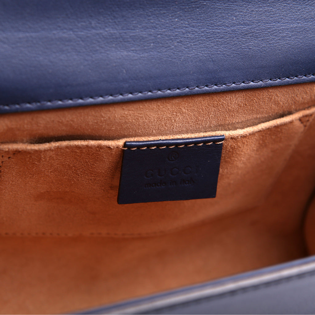 432182 Padlock Pearl Leather Small Navy