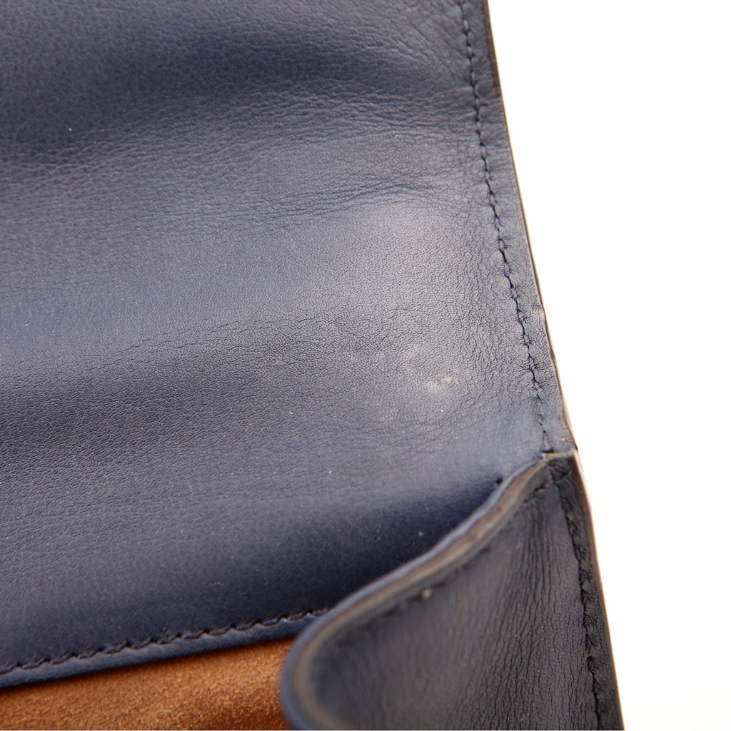 432182 Padlock Pearl Leather Small Navy