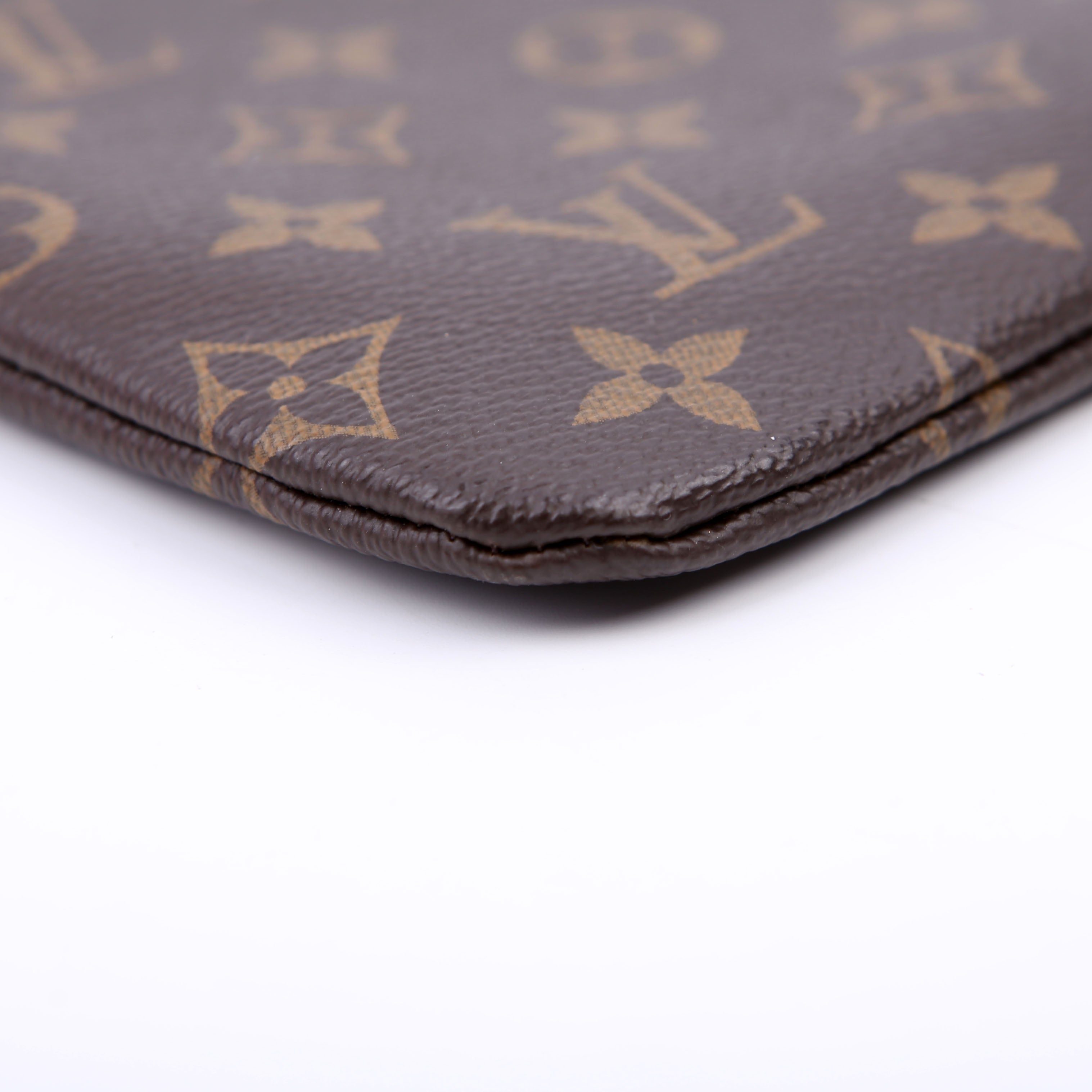 Etui Voyage GM Monogram