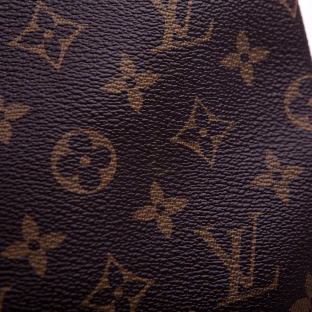 Etui Voyage GM Monogram
