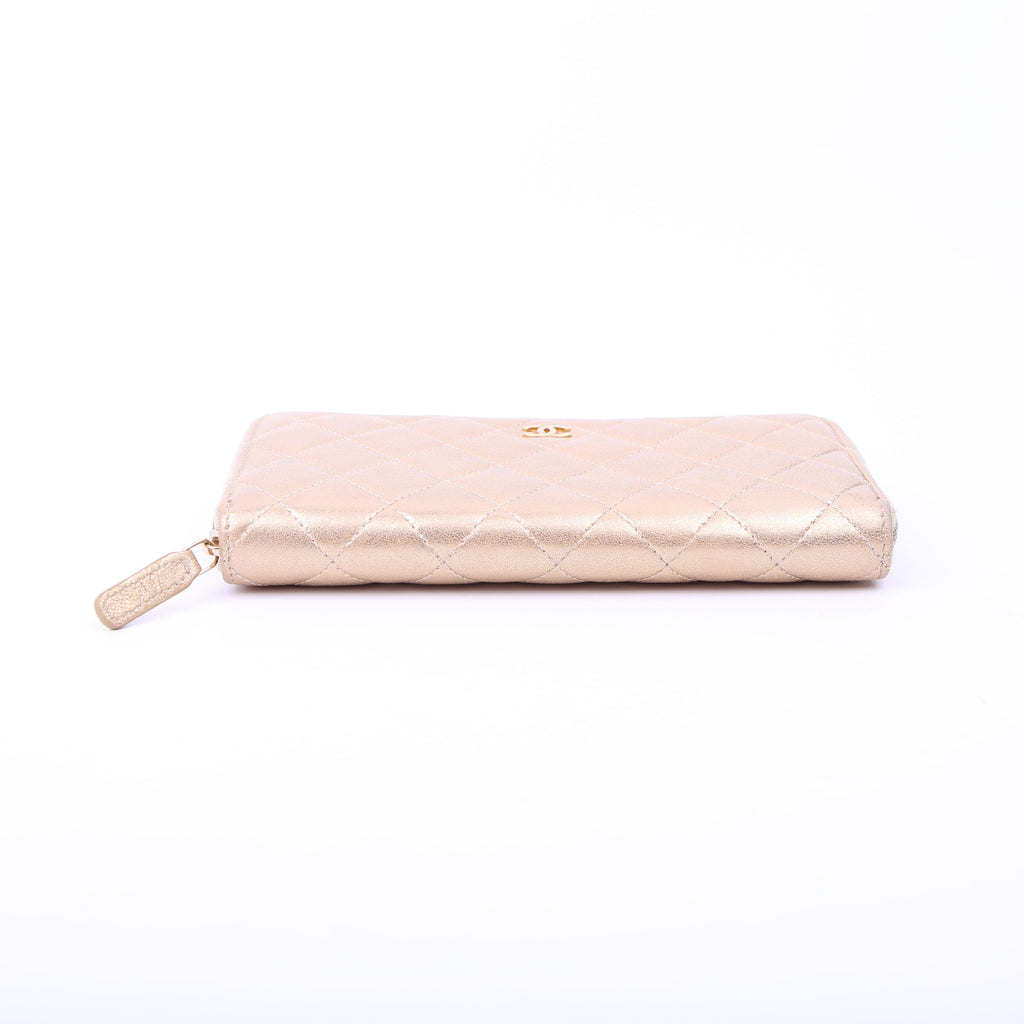 CC Long Zip Around Wallet Lambskin 31M Gold