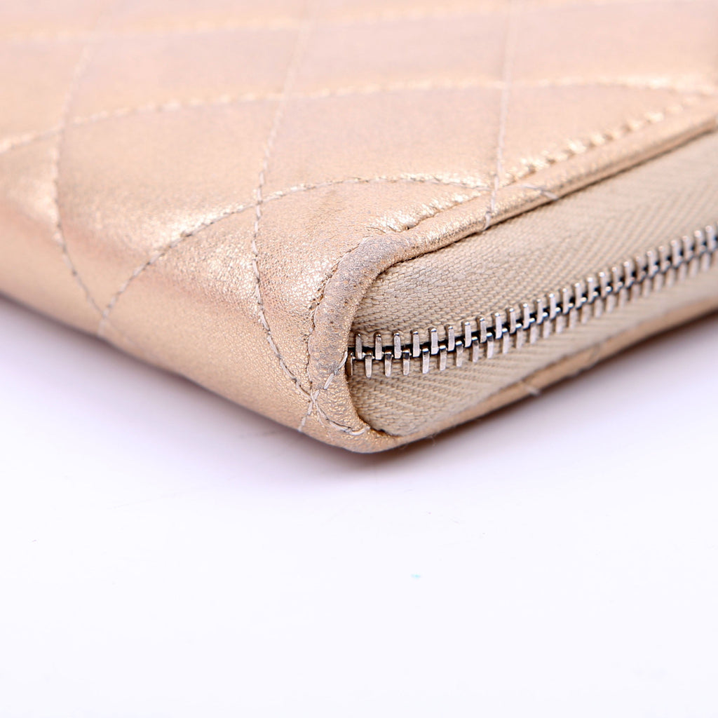CC Long Zip Around Wallet Lambskin 31M Gold