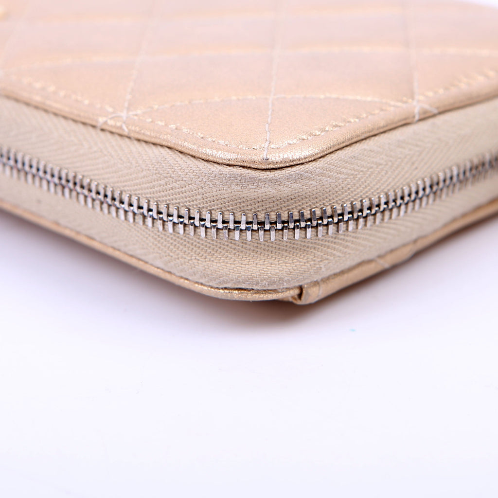 CC Long Zip Around Wallet Lambskin 31M Gold